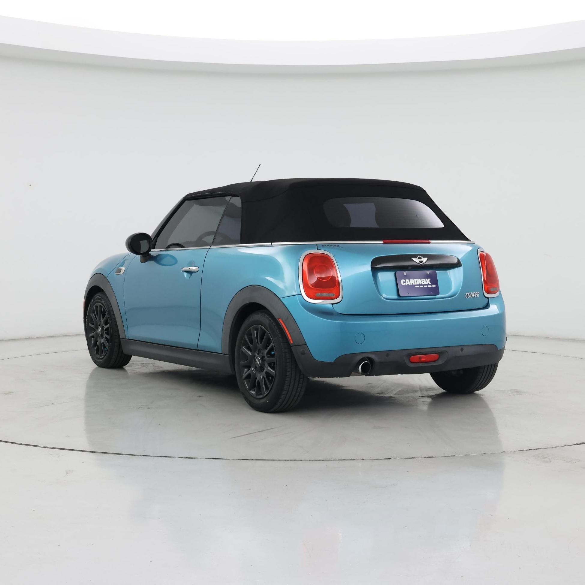 Thumbnail: 2017 MINI Cooper - 2