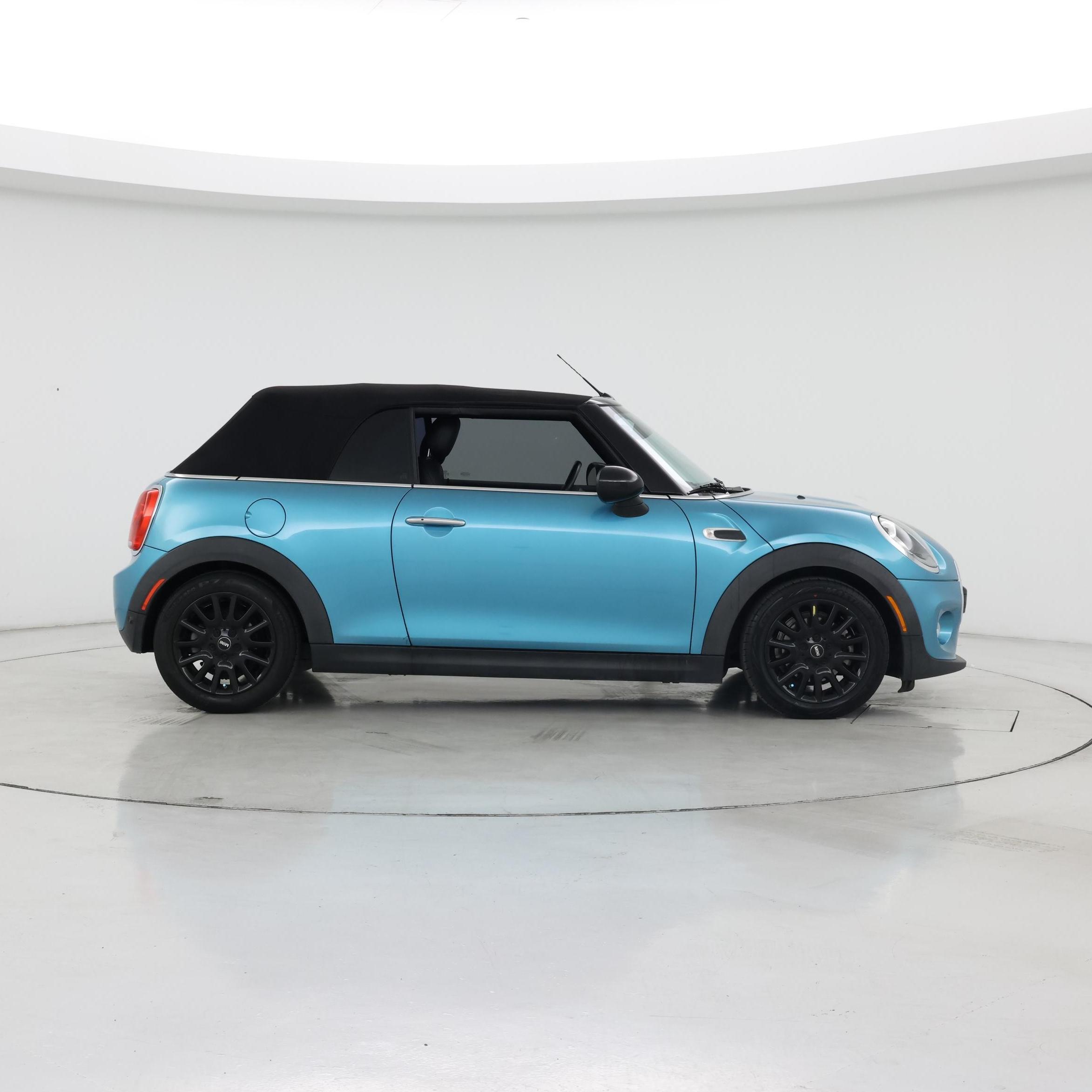 Thumbnail: 2017 MINI Cooper - 7