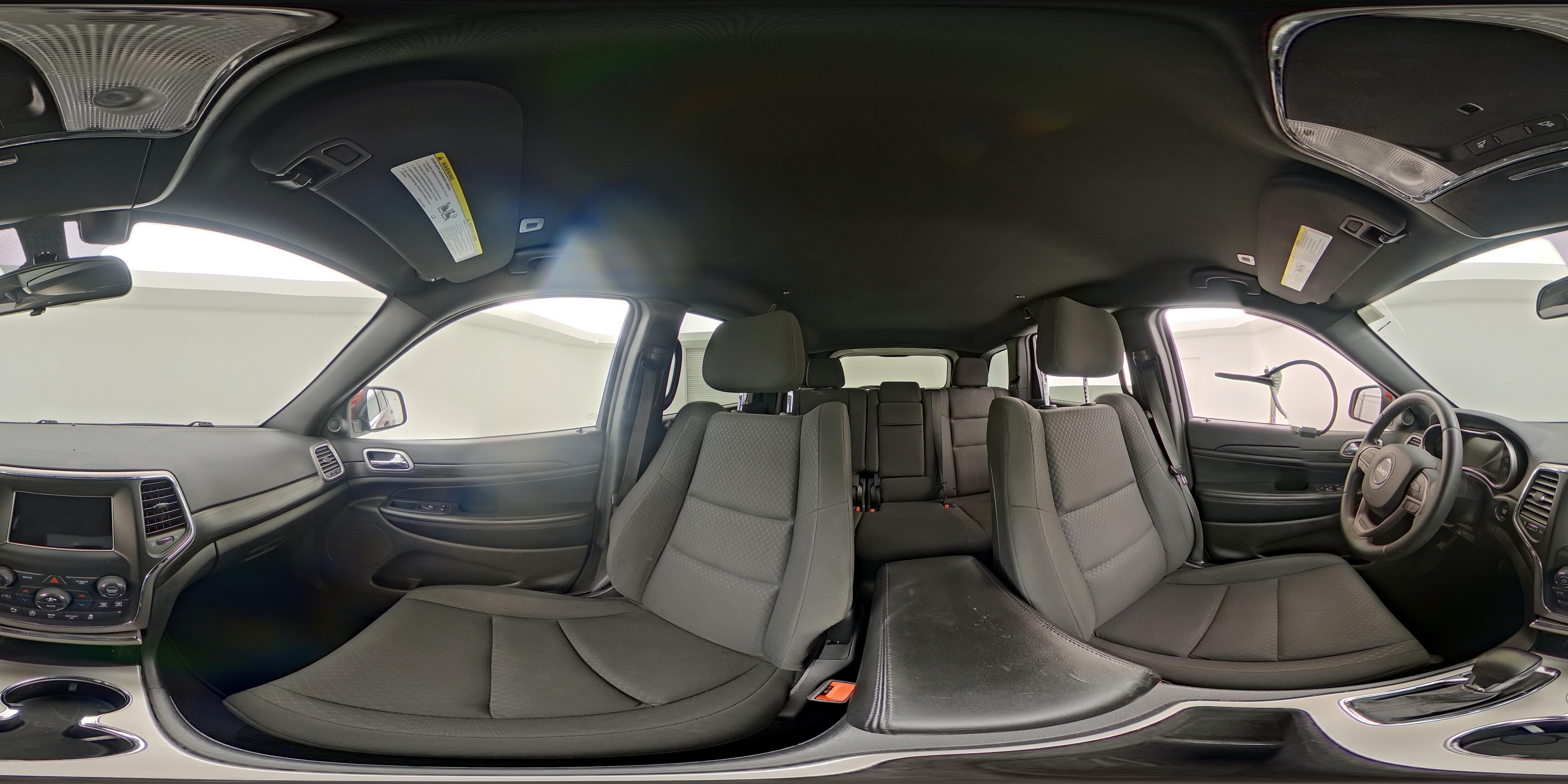 2019 Jeep Grand Cherokee Laredo E - Photo 24