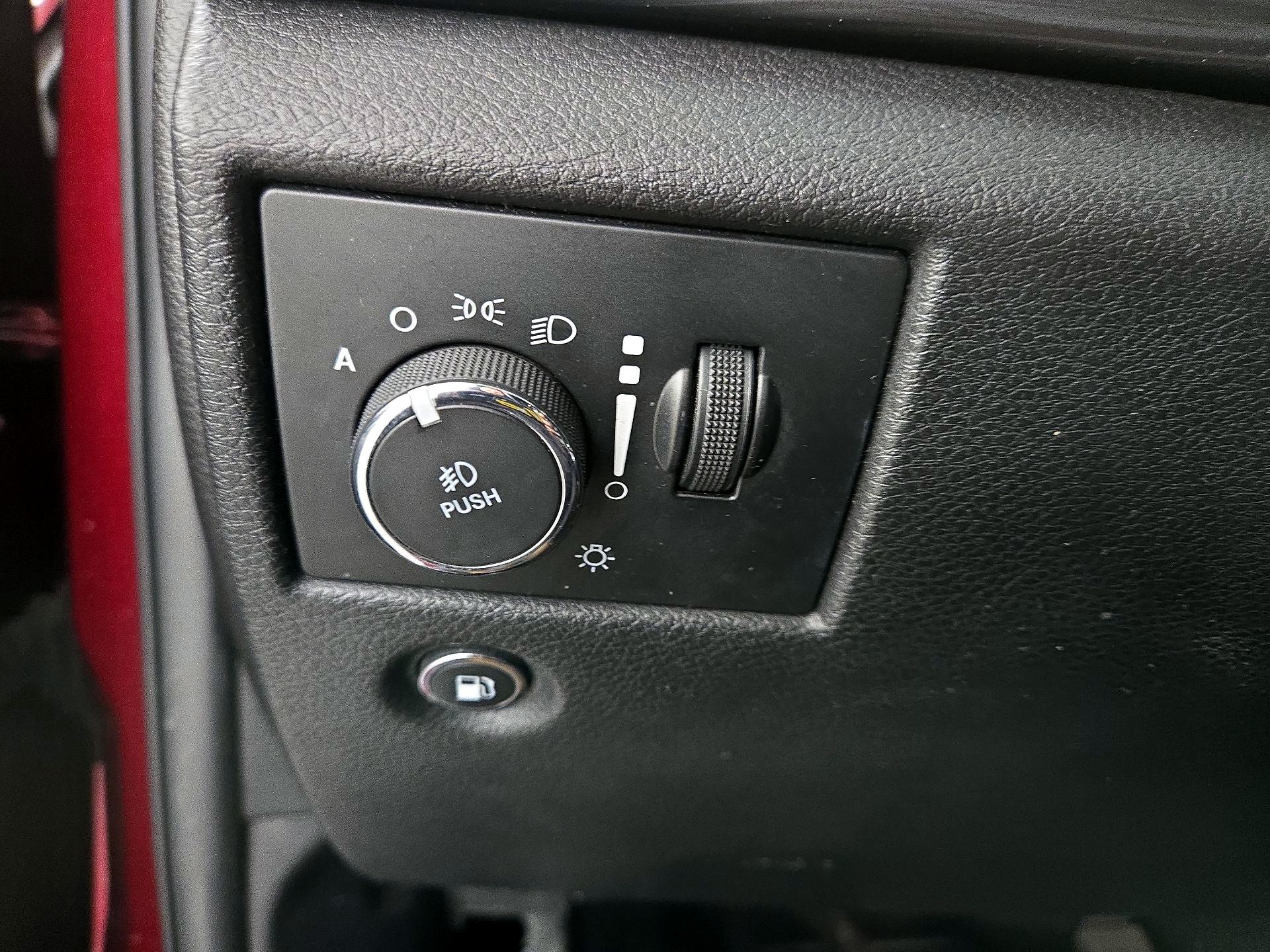 Thumbnail: 2019 Jeep Grand Cherokee - 13