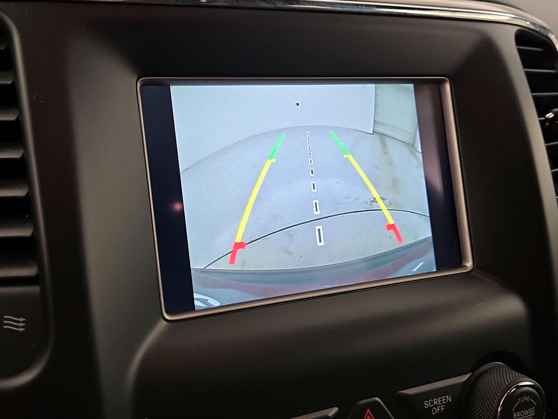 Thumbnail: 2019 Jeep Grand Cherokee - 14