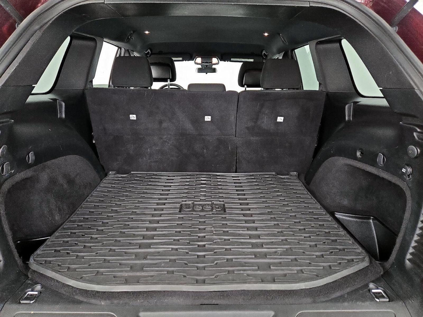 2019 Jeep Grand Cherokee Laredo E - Photo 21