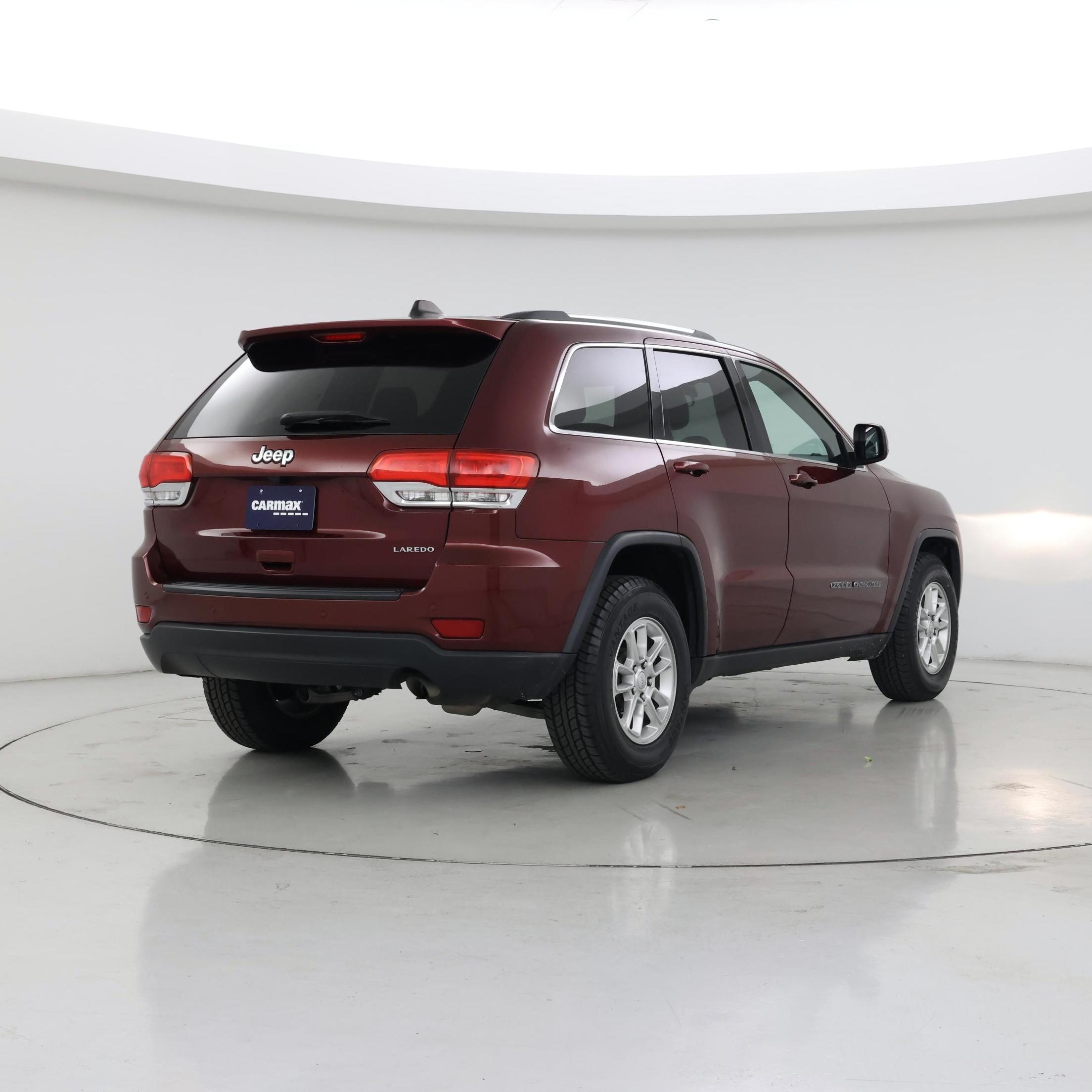 Thumbnail: 2019 Jeep Grand Cherokee - 8