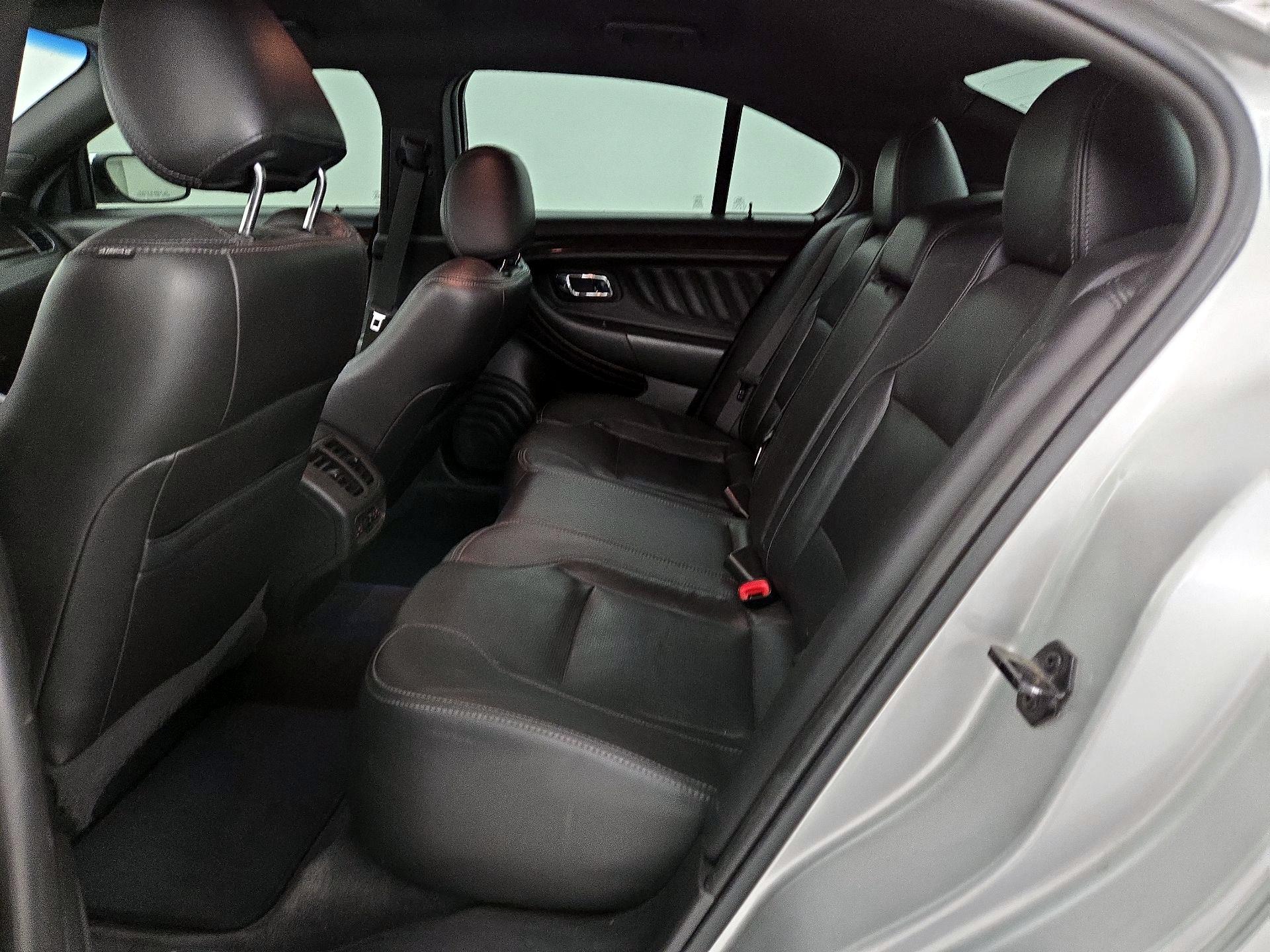 Thumbnail: 2018 Ford Taurus - 18