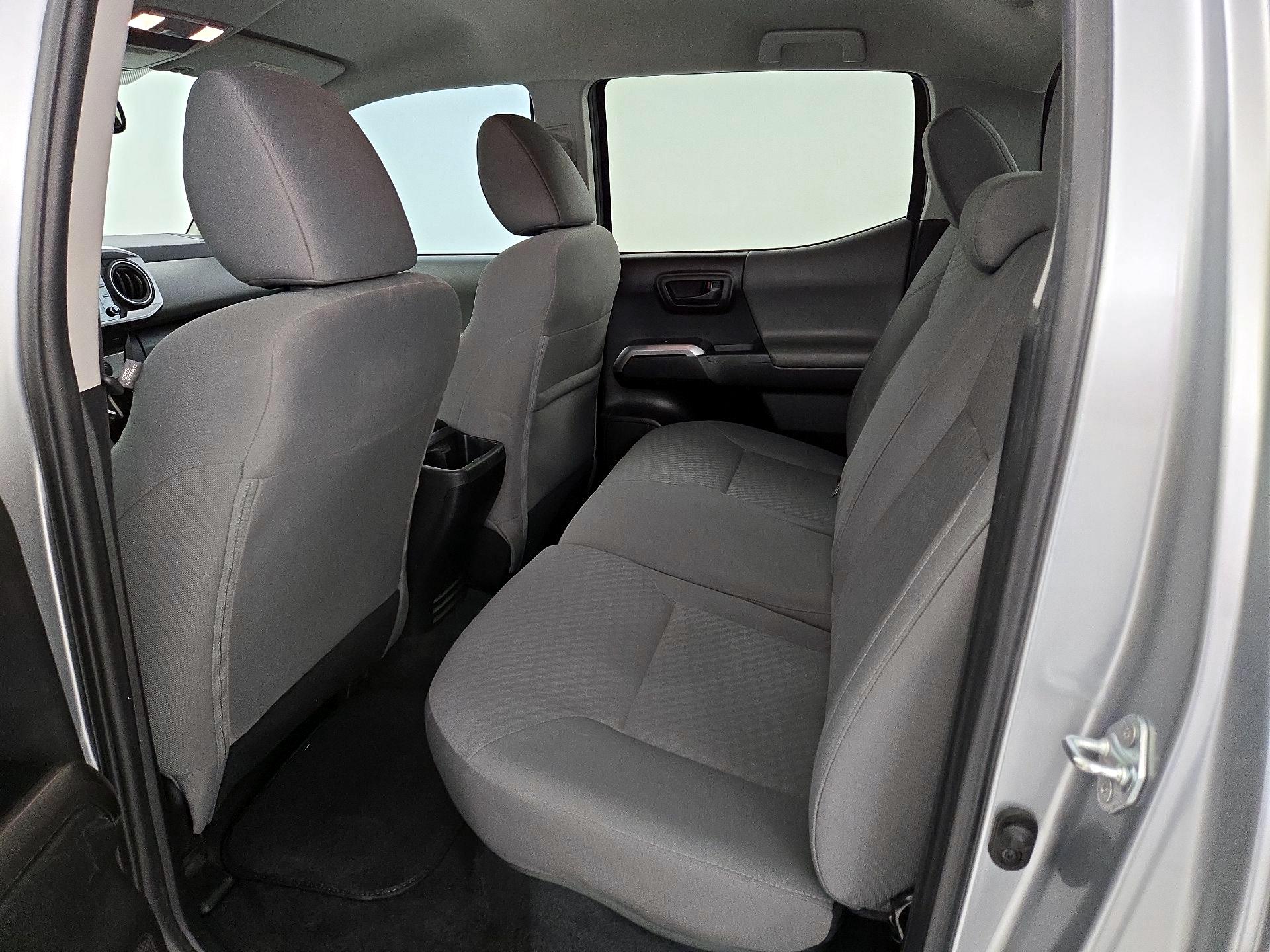 Thumbnail: 2023 Toyota Tacoma - 19