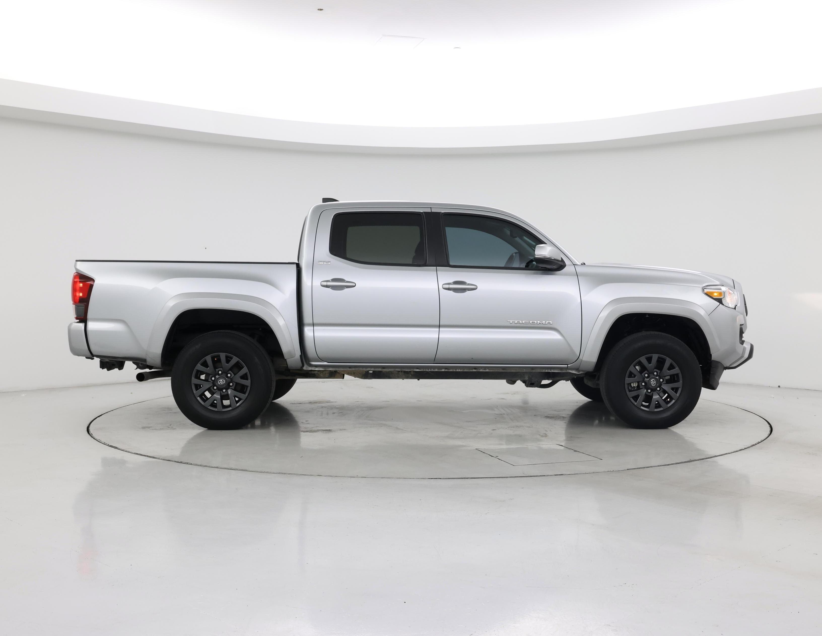 Thumbnail: 2023 Toyota Tacoma - 7