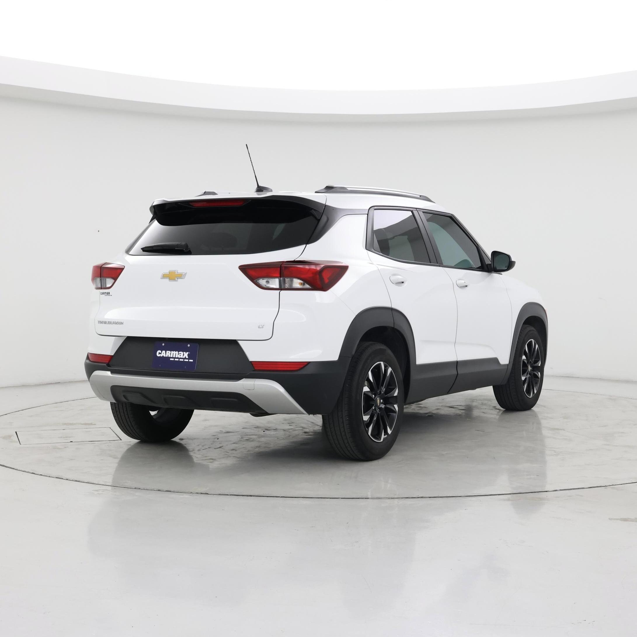 Thumbnail: 2023 Chevrolet TrailBlazer - 8