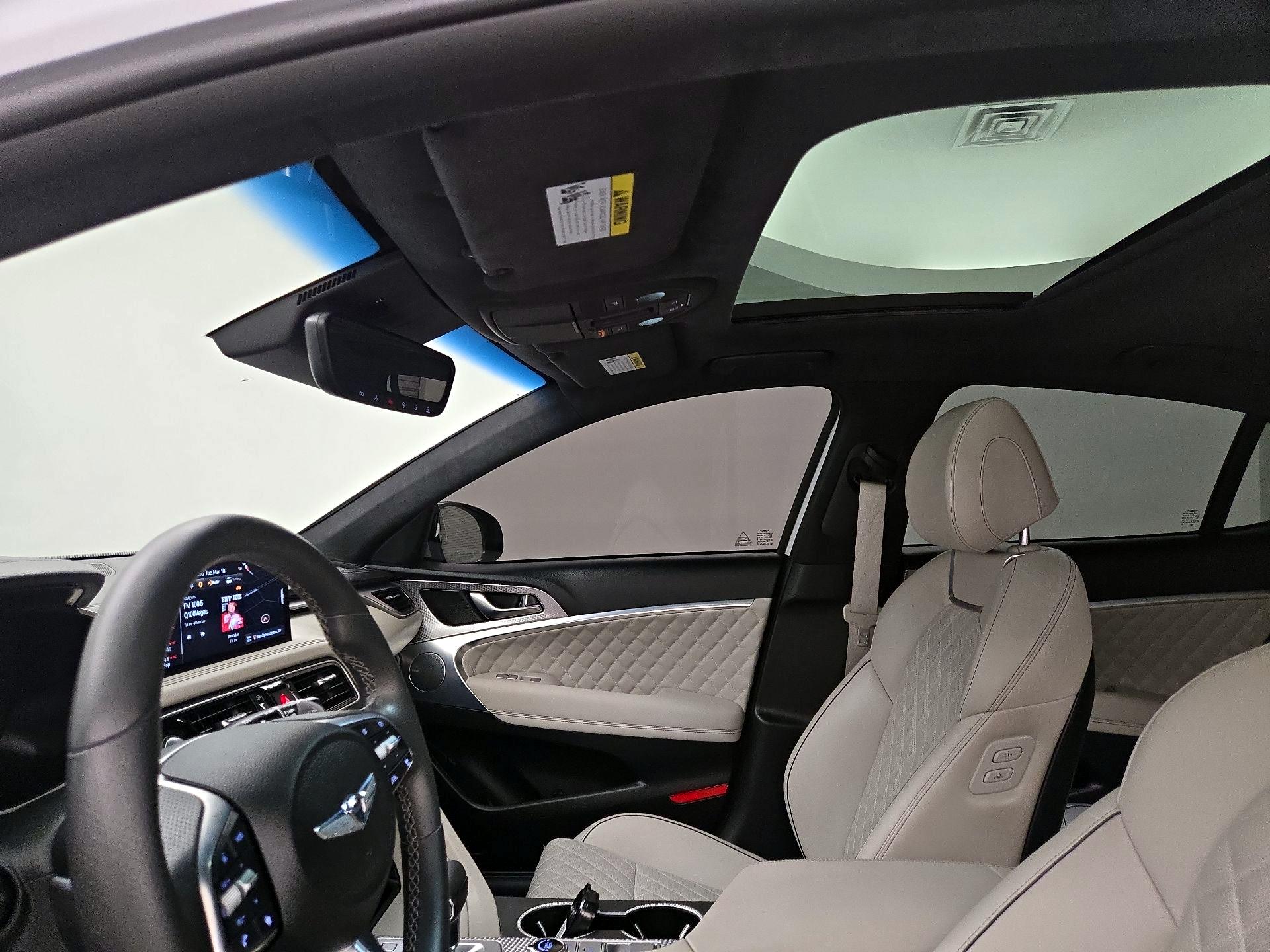 Thumbnail: 2023 Genesis G70 - 20