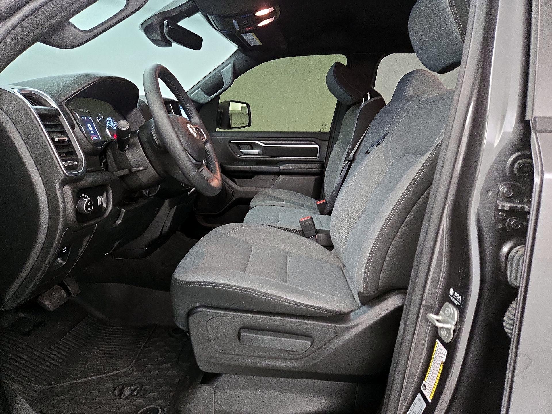 Thumbnail: 2024 RAM 1500 - 11