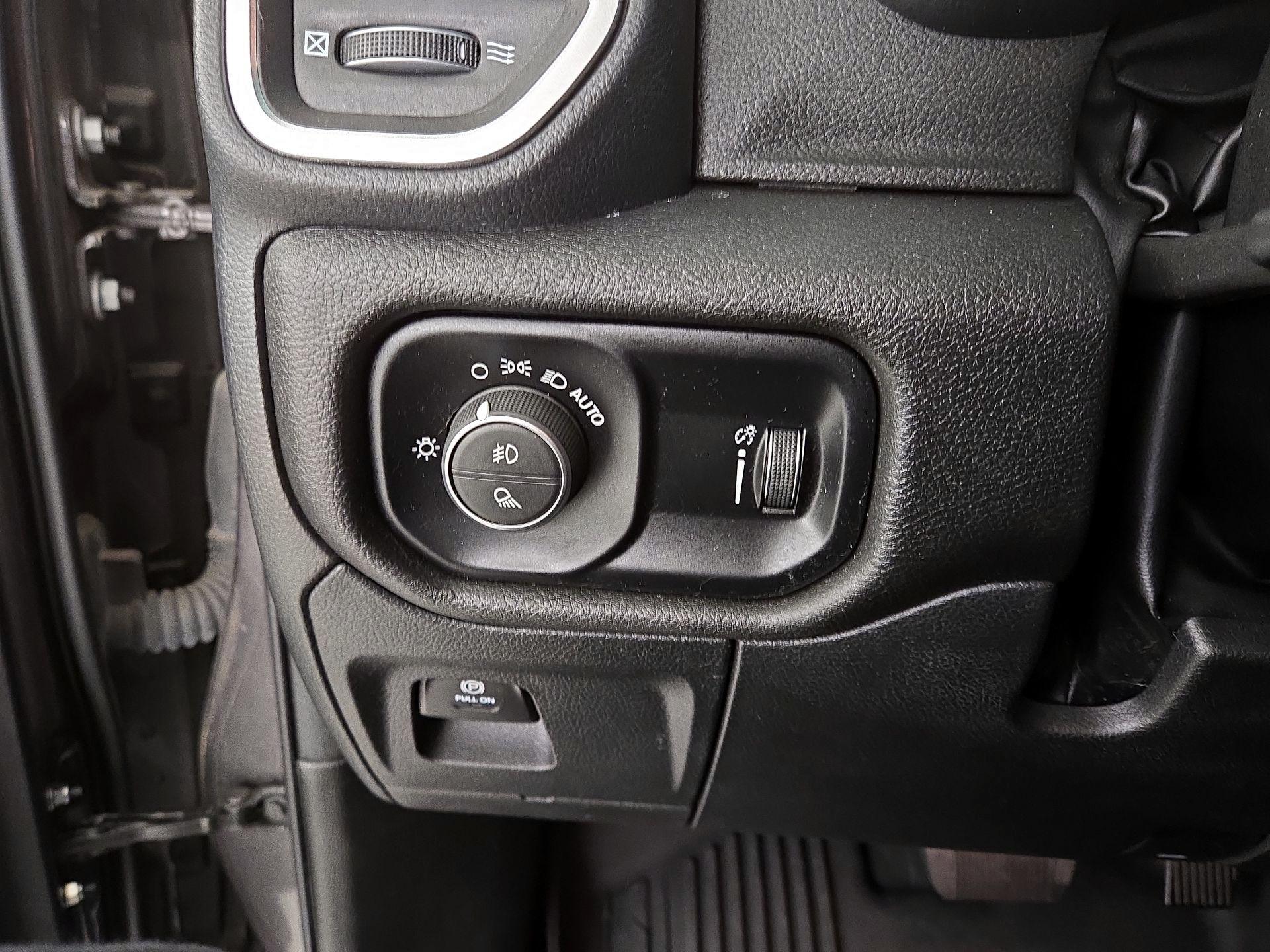 Thumbnail: 2024 RAM 1500 - 13