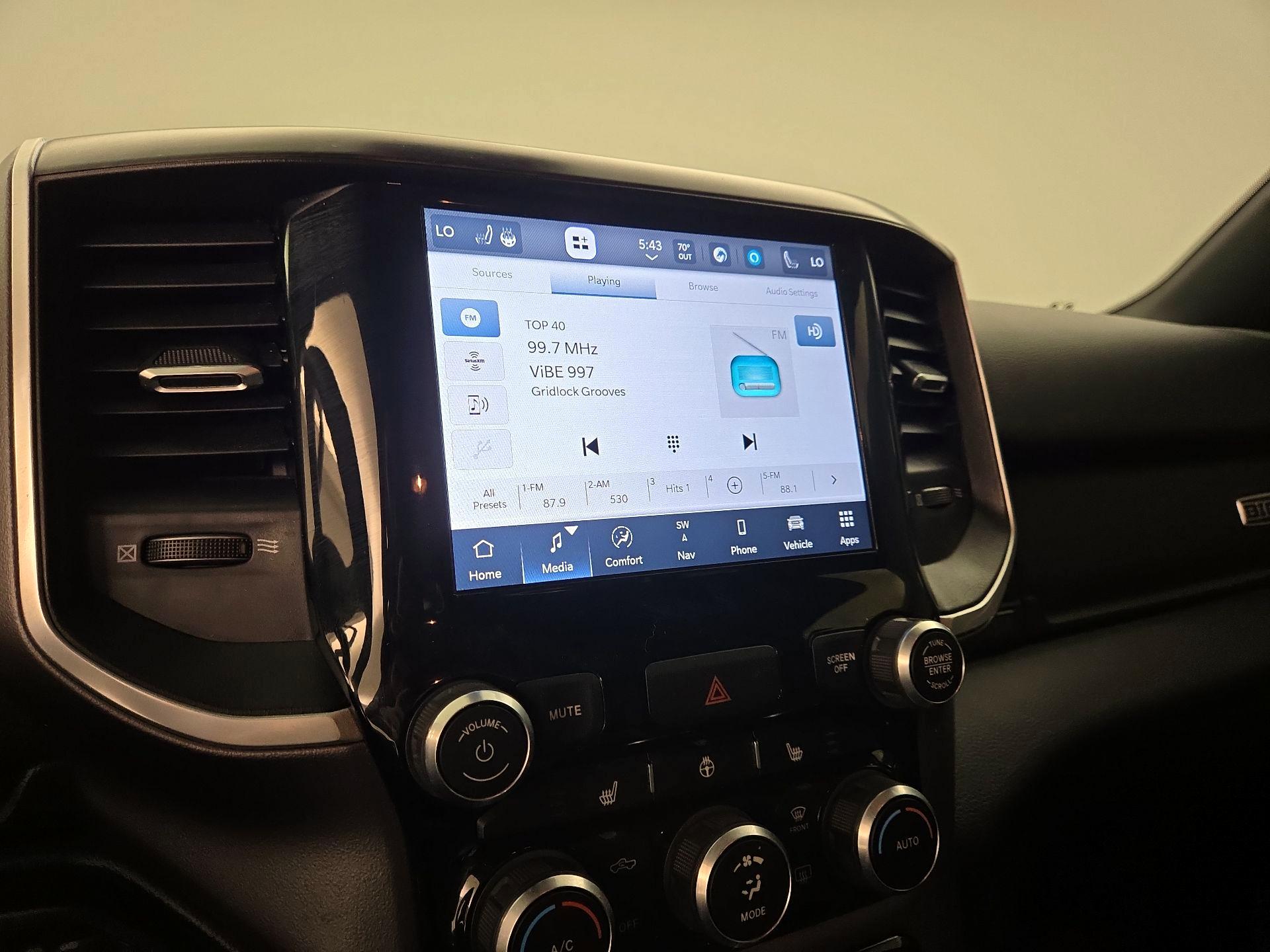 Thumbnail: 2024 RAM 1500 - 16