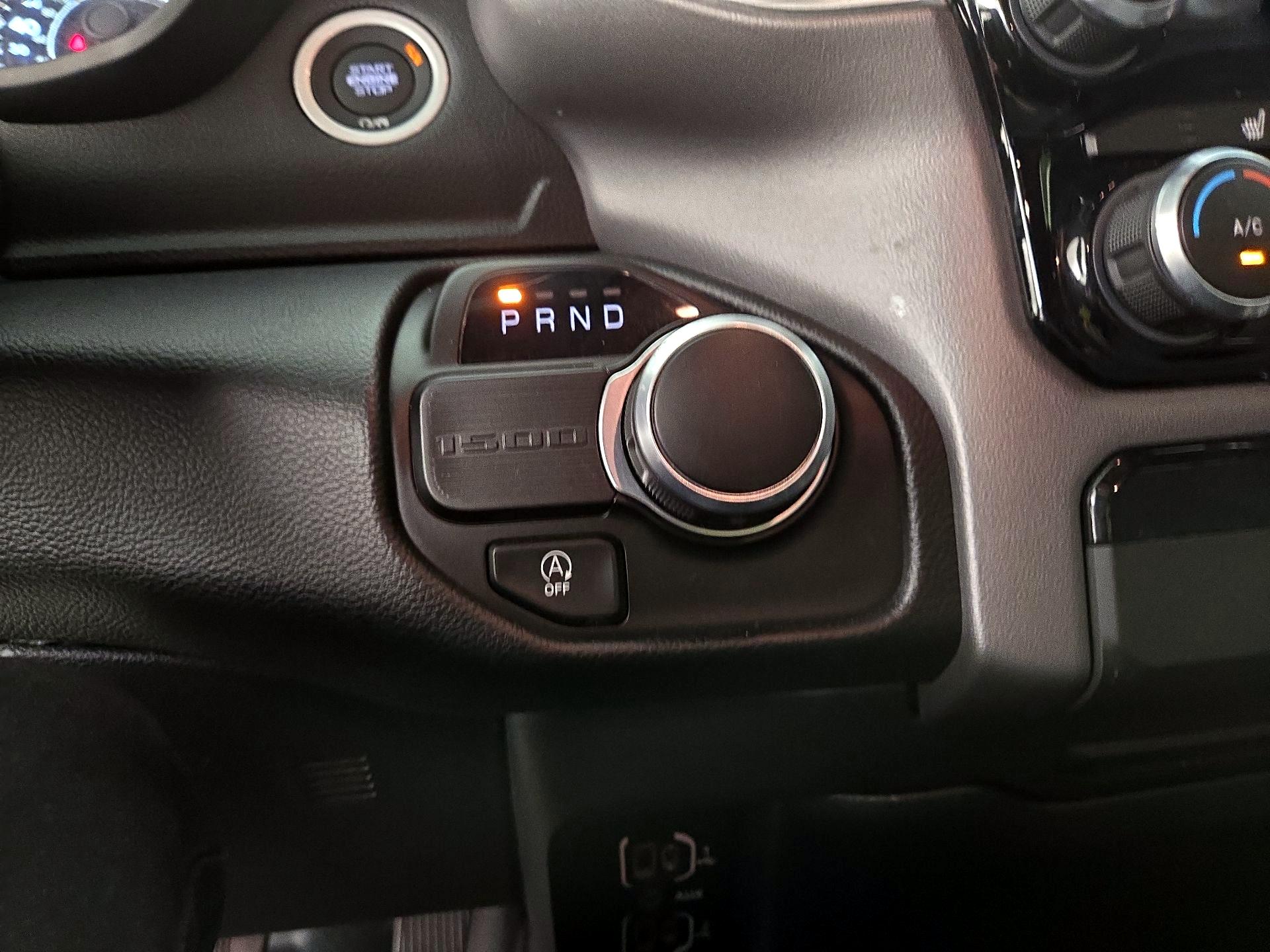 Thumbnail: 2024 RAM 1500 - 18