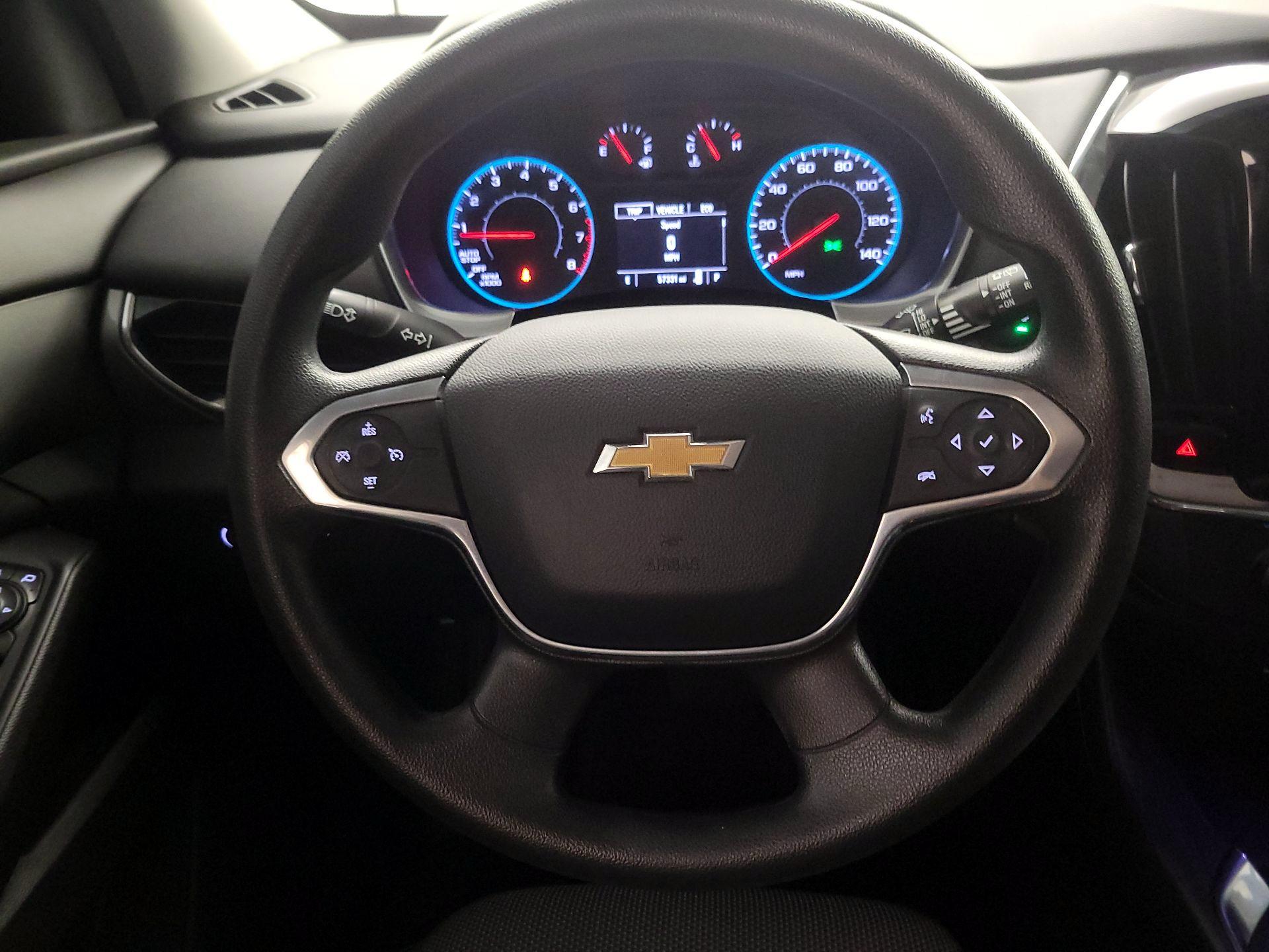 Thumbnail: 2021 Chevrolet Traverse - 10