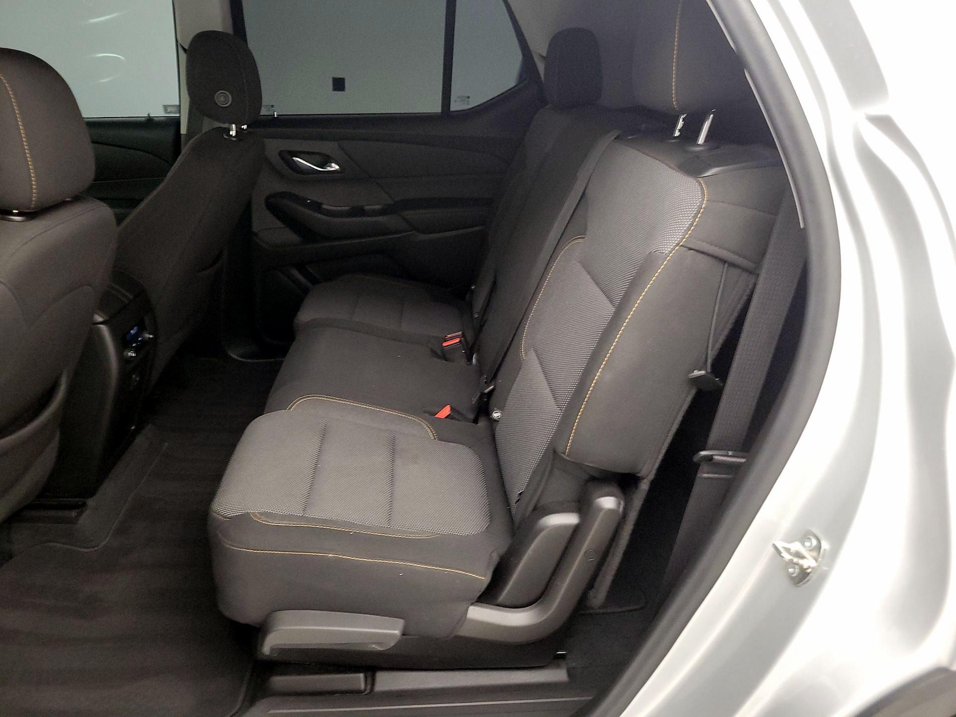 Thumbnail: 2021 Chevrolet Traverse - 19