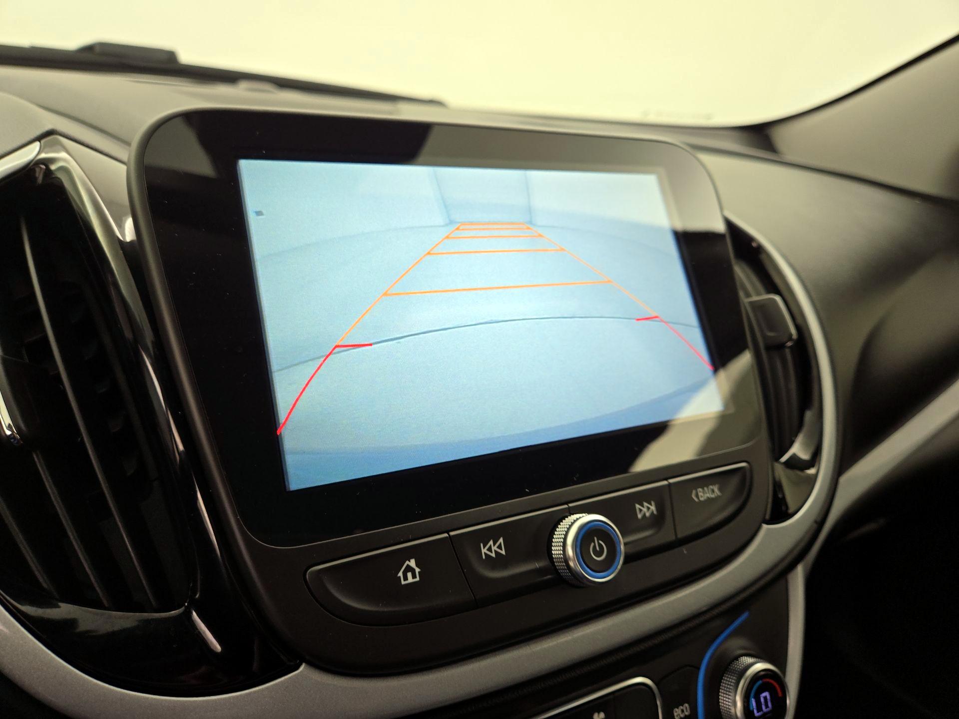 Thumbnail: 2017 Chevrolet Volt - 15