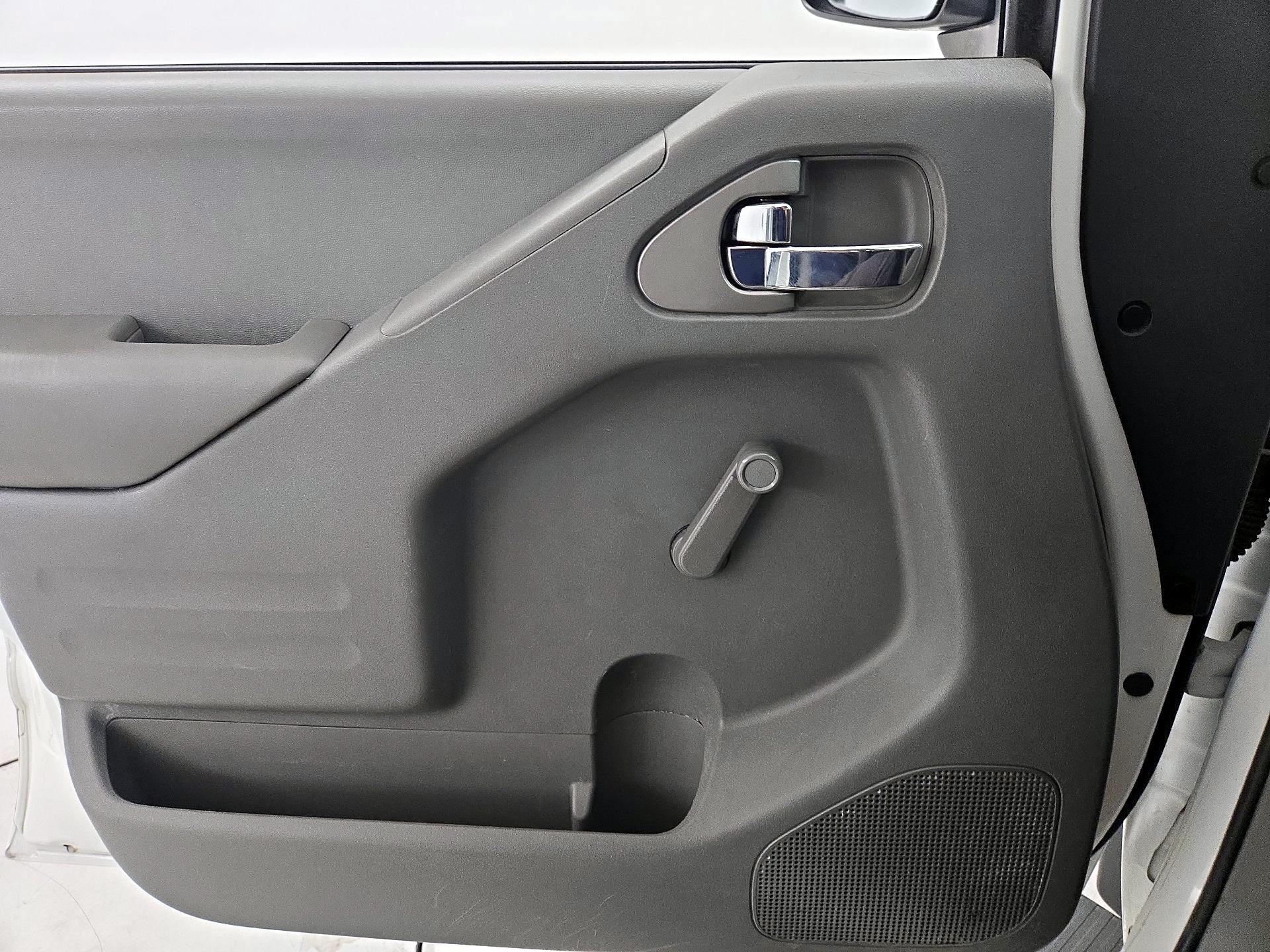 Thumbnail: 2017 Nissan Frontier - 12