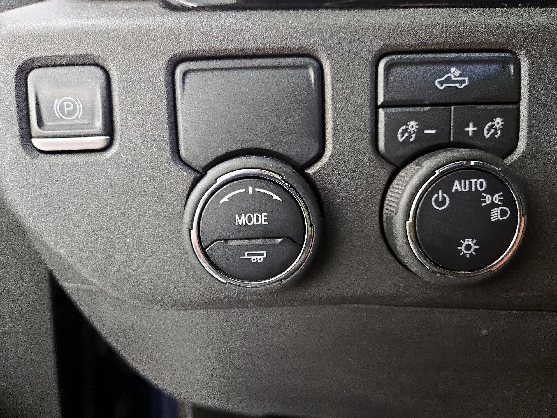 Thumbnail: 2023 Chevrolet Silverado 1500 - 13