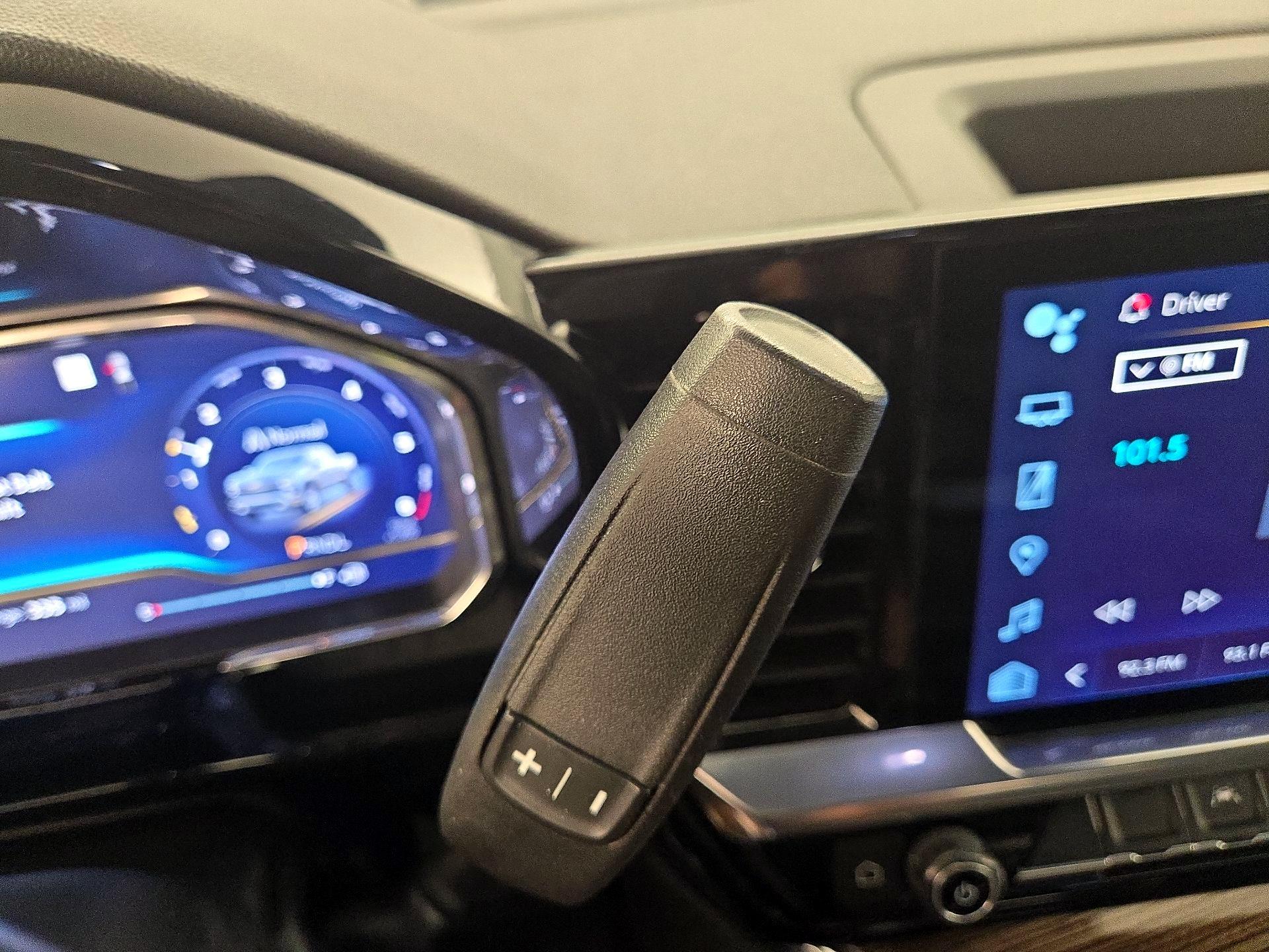 Thumbnail: 2023 Chevrolet Silverado 1500 - 17