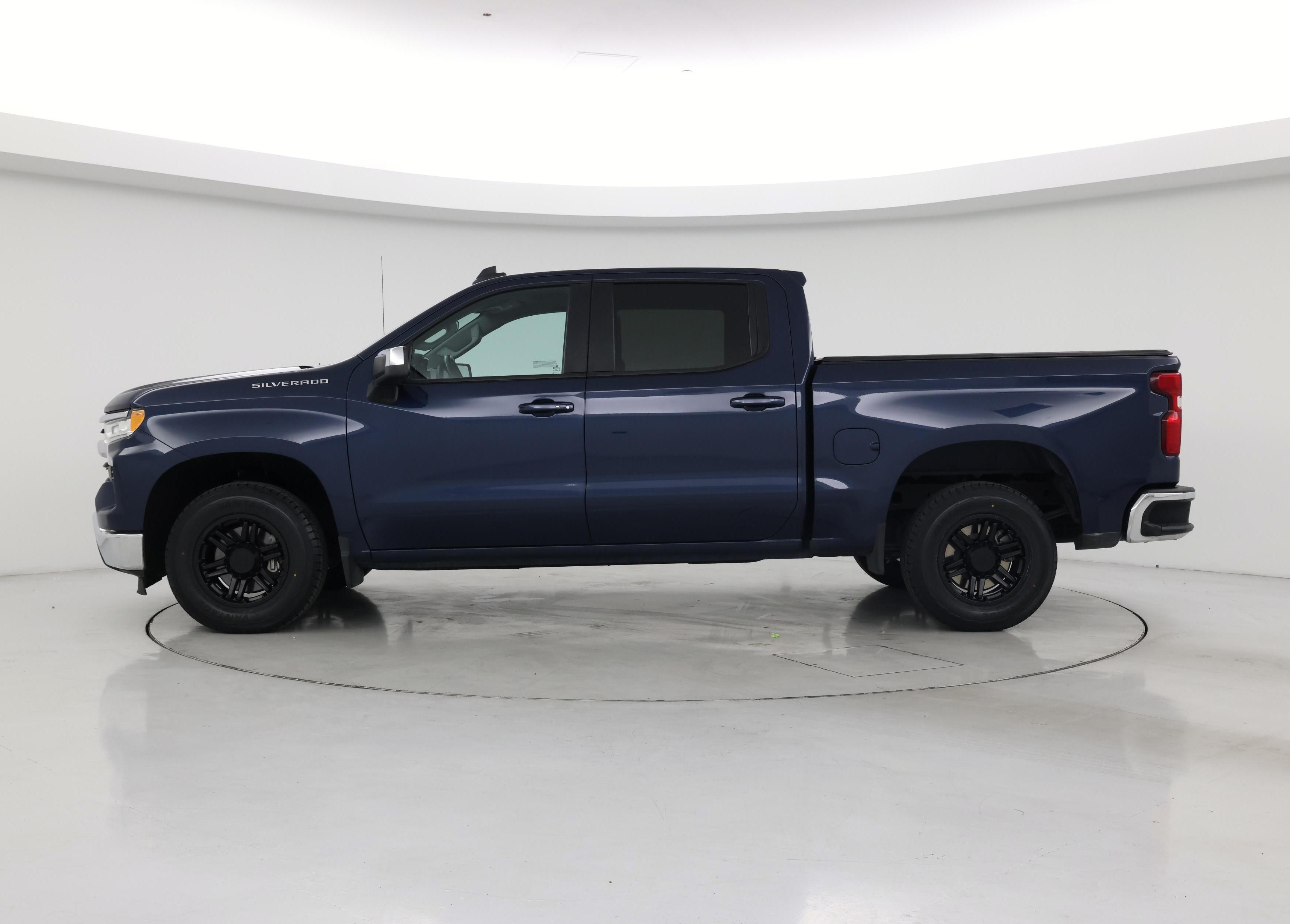 Thumbnail: 2023 Chevrolet Silverado 1500 - 3