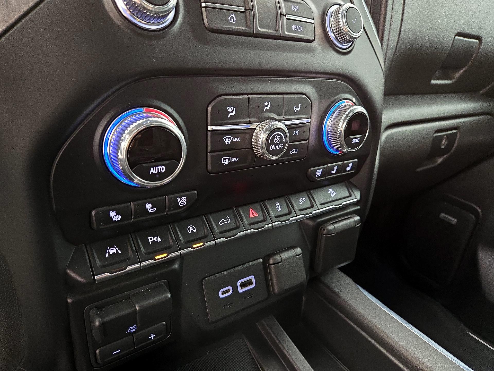 Thumbnail: 2021 GMC Sierra 1500 - 16