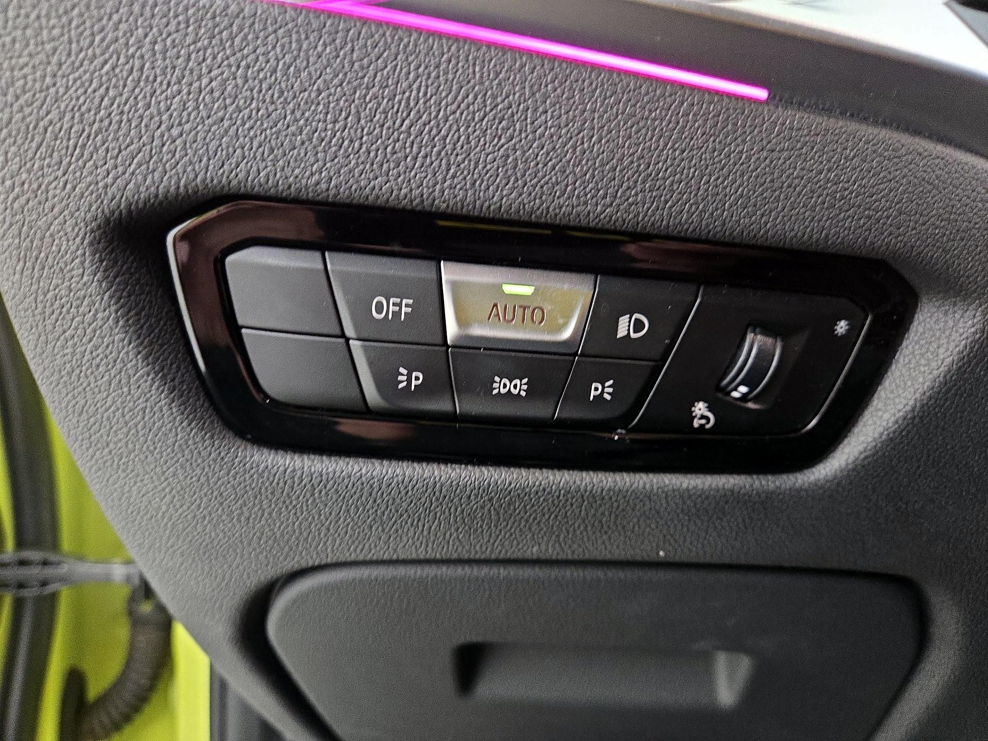 Thumbnail: 2023 BMW M3 - 13