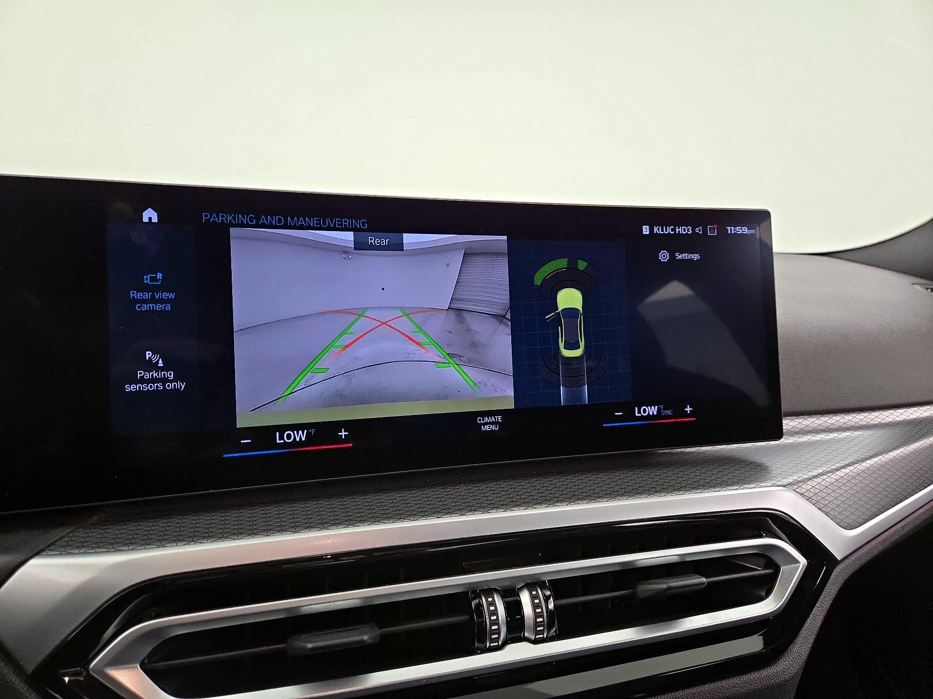 Thumbnail: 2023 BMW M3 - 15