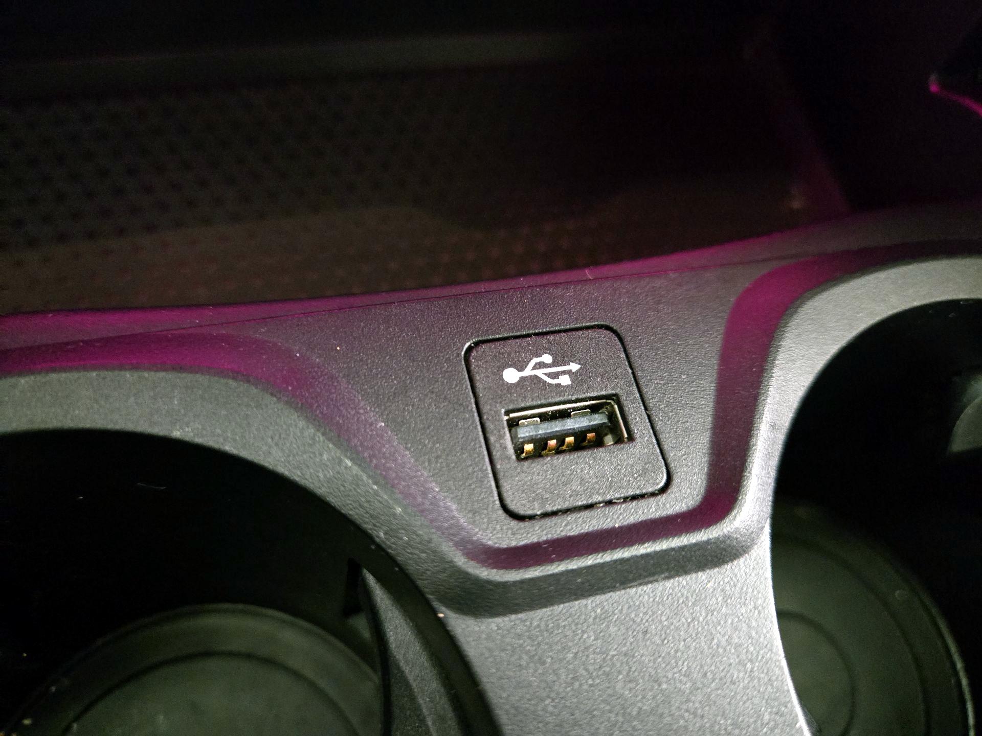 Thumbnail: 2023 BMW M3 - 19