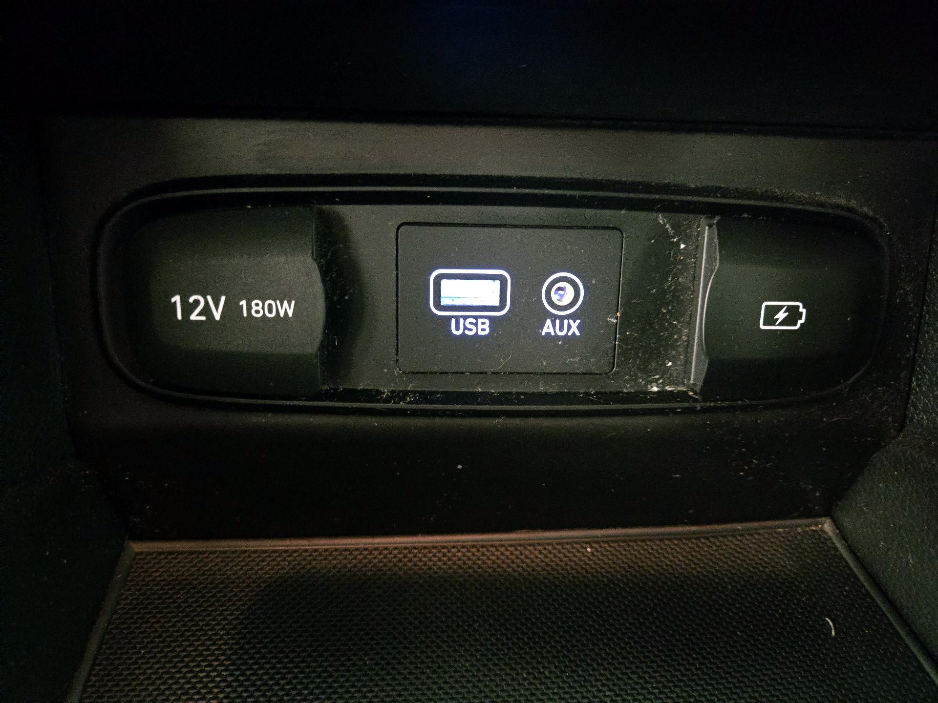 Thumbnail: 2020 Hyundai Santa Fe - 18