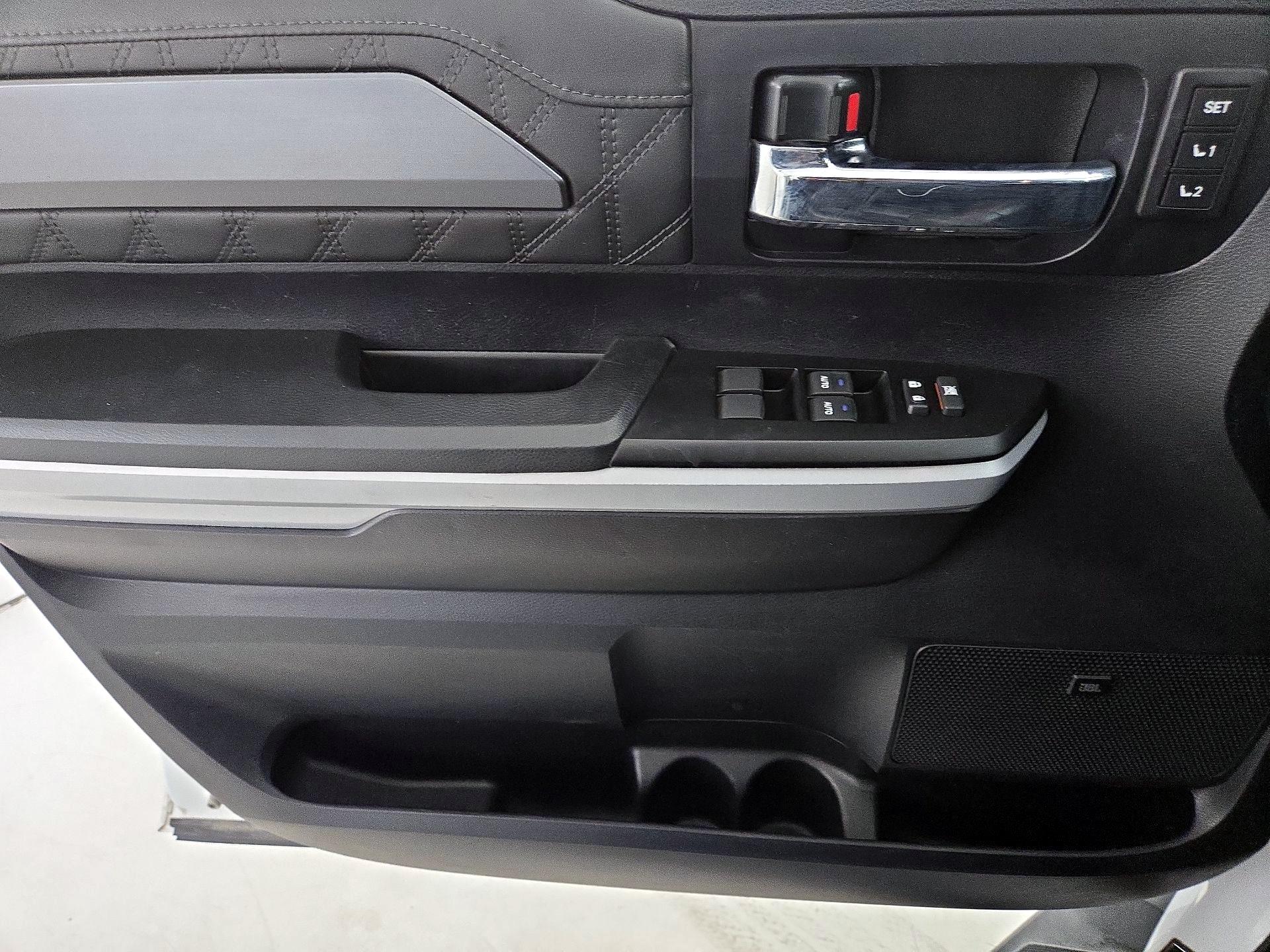 Thumbnail: 2021 Toyota Tundra - 12