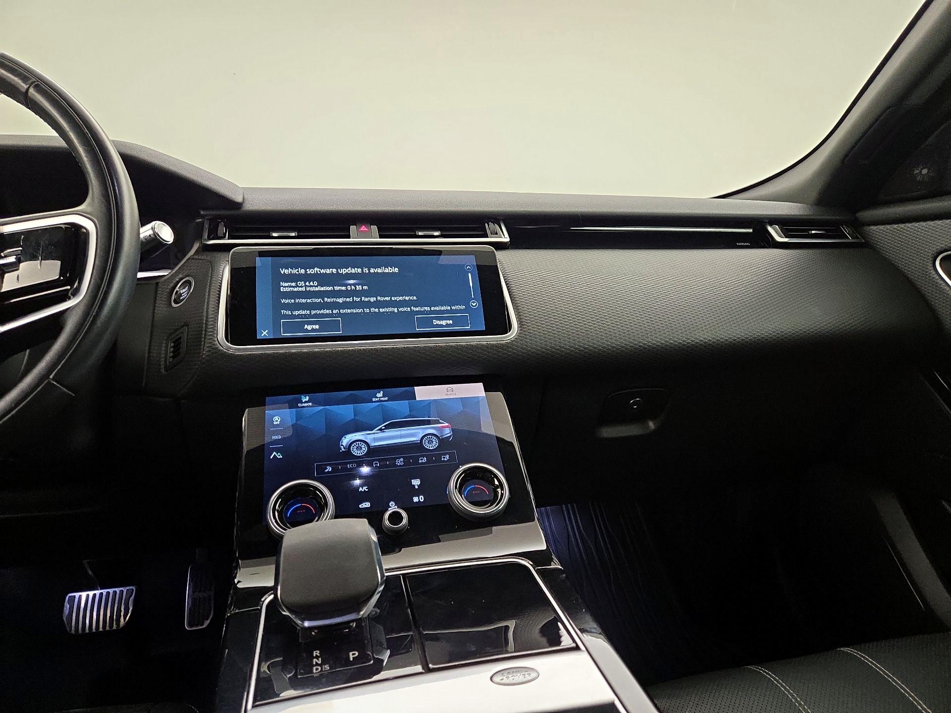 Thumbnail: 2021 Land Rover Range Rover Velar - 9