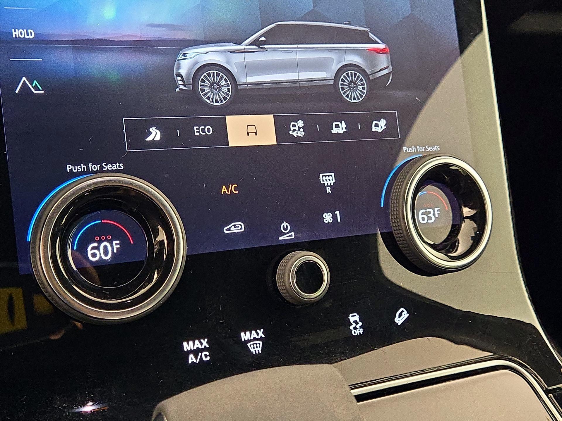 Thumbnail: 2021 Land Rover Range Rover Velar - 17