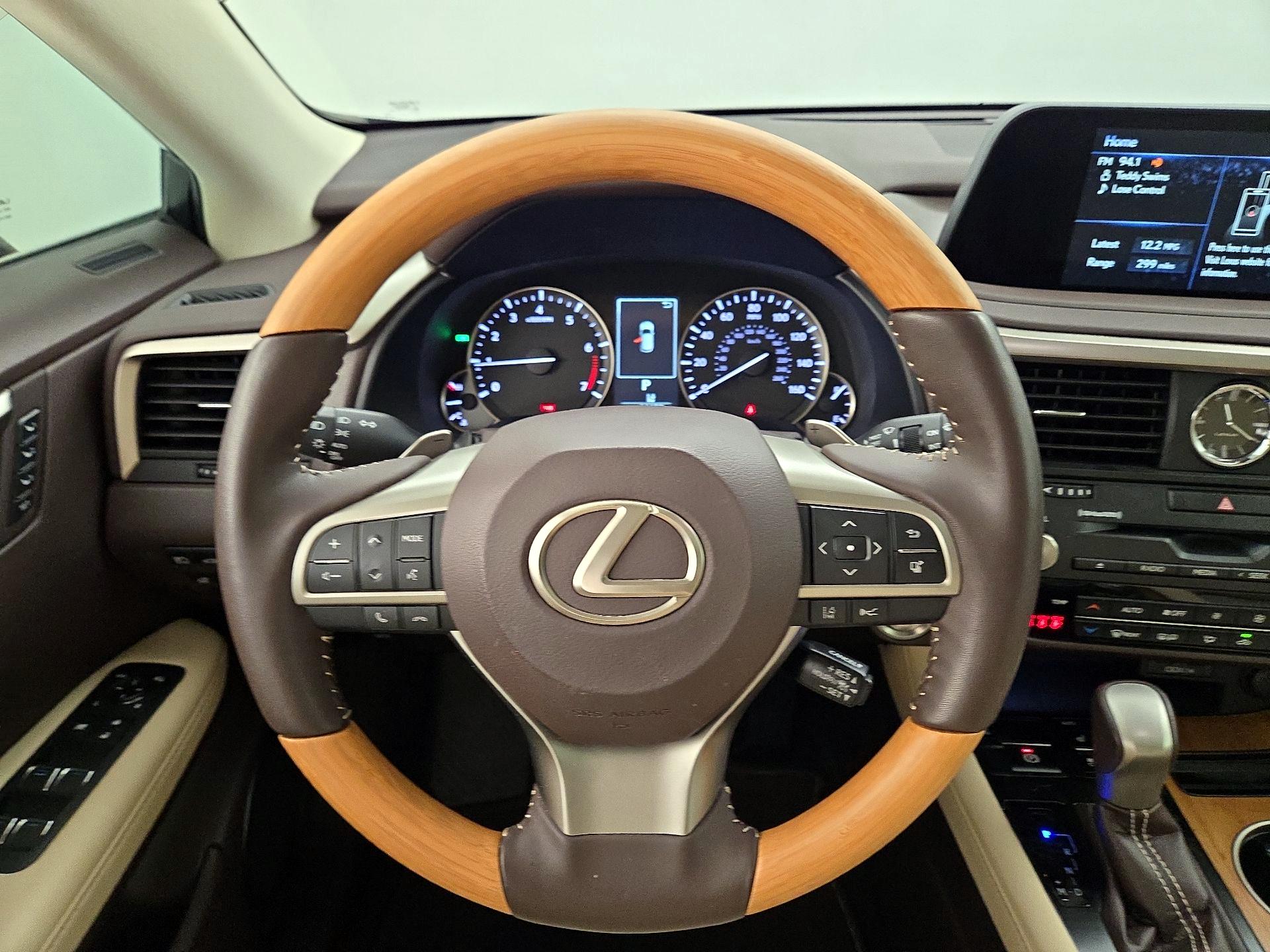 Thumbnail: 2020 Lexus RX - 10