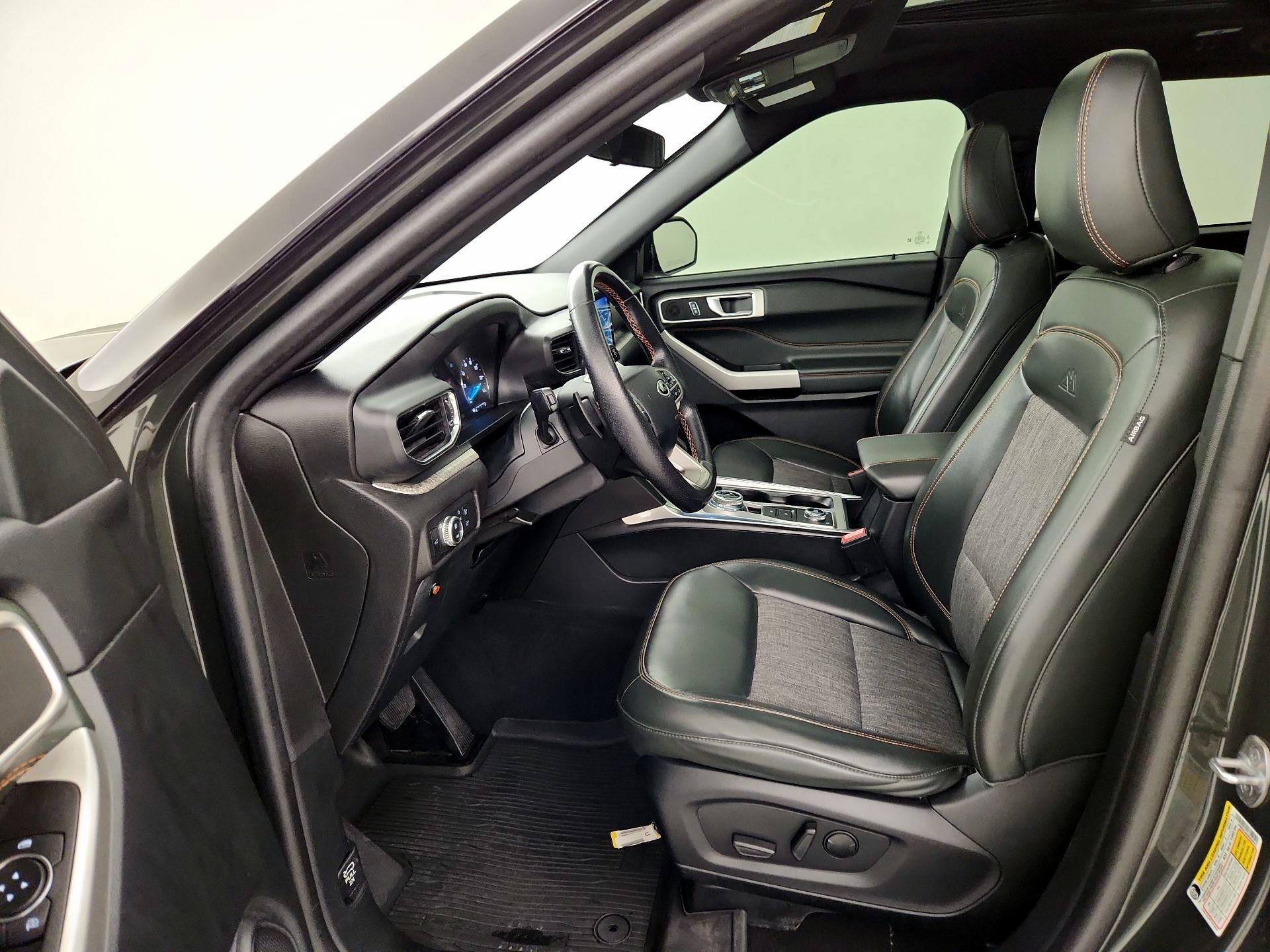 Thumbnail: 2022 Ford Explorer - 11