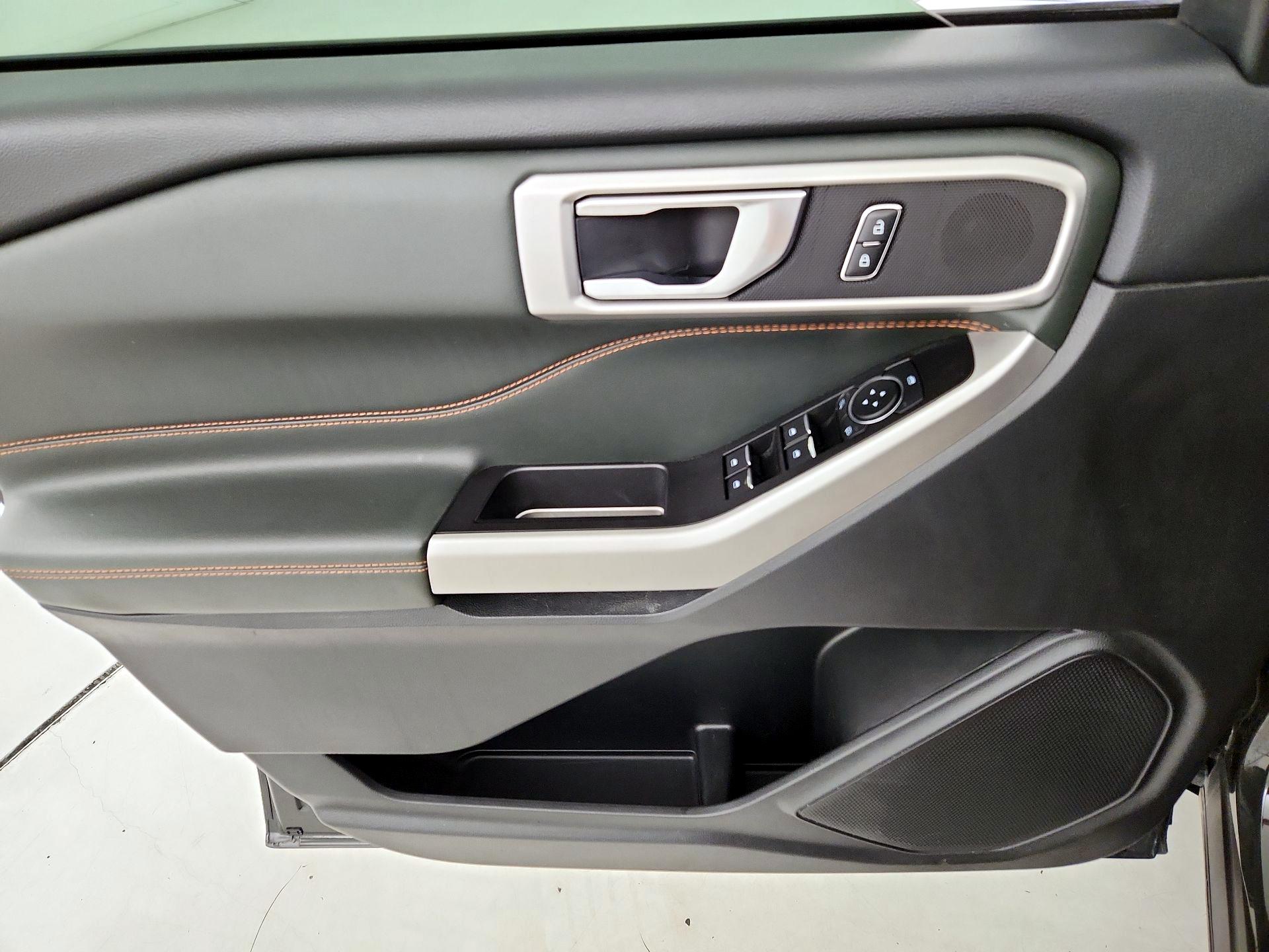 Thumbnail: 2022 Ford Explorer - 12