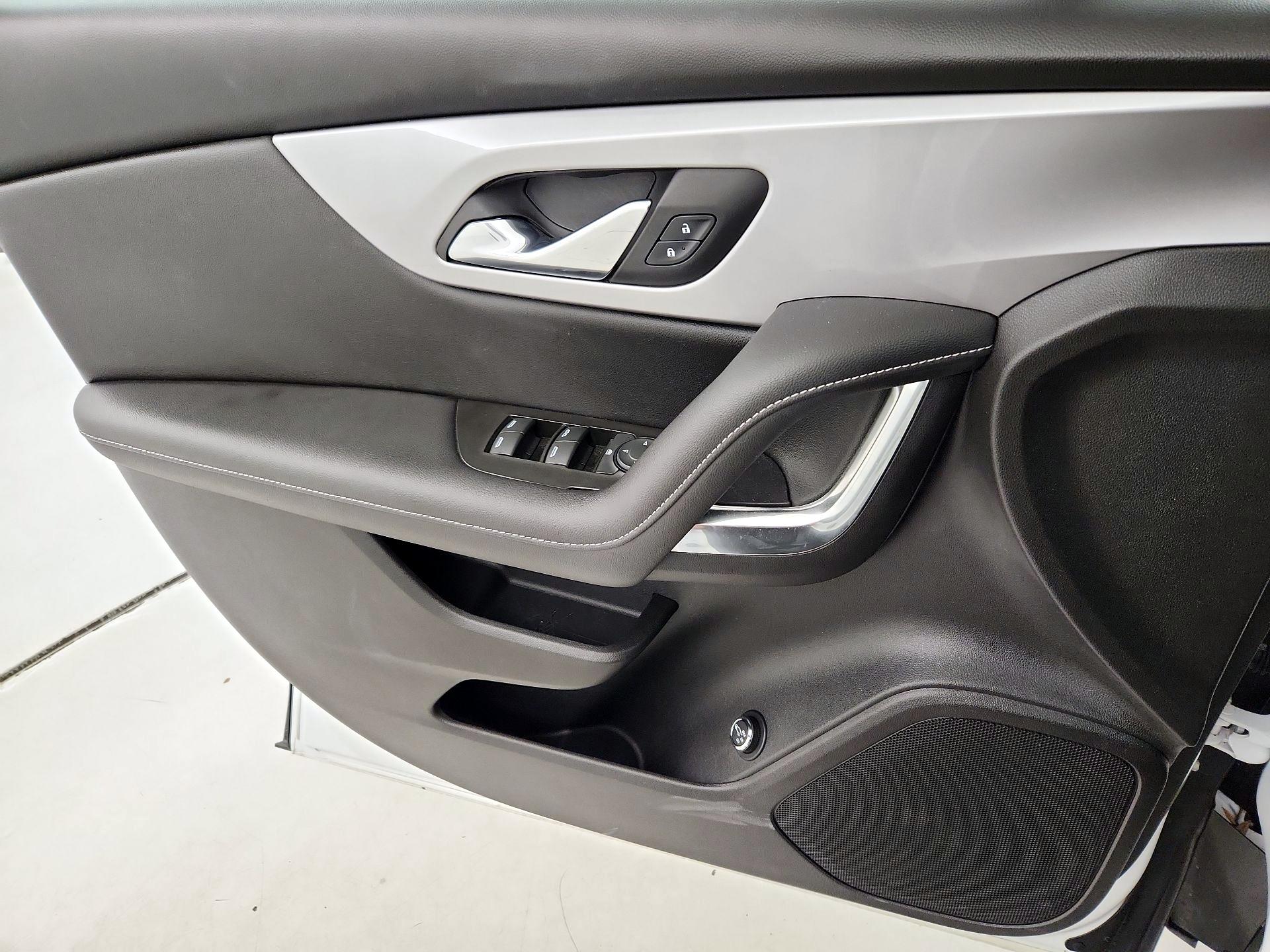 Thumbnail: 2023 Chevrolet Blazer - 12