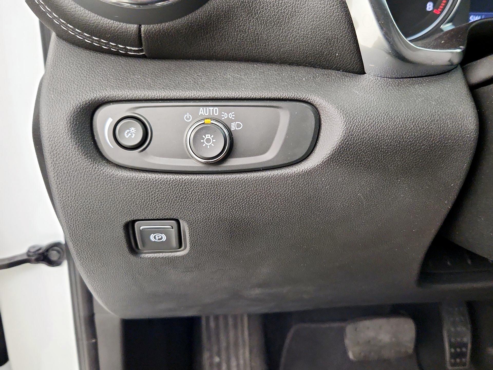 Thumbnail: 2023 Chevrolet Blazer - 13