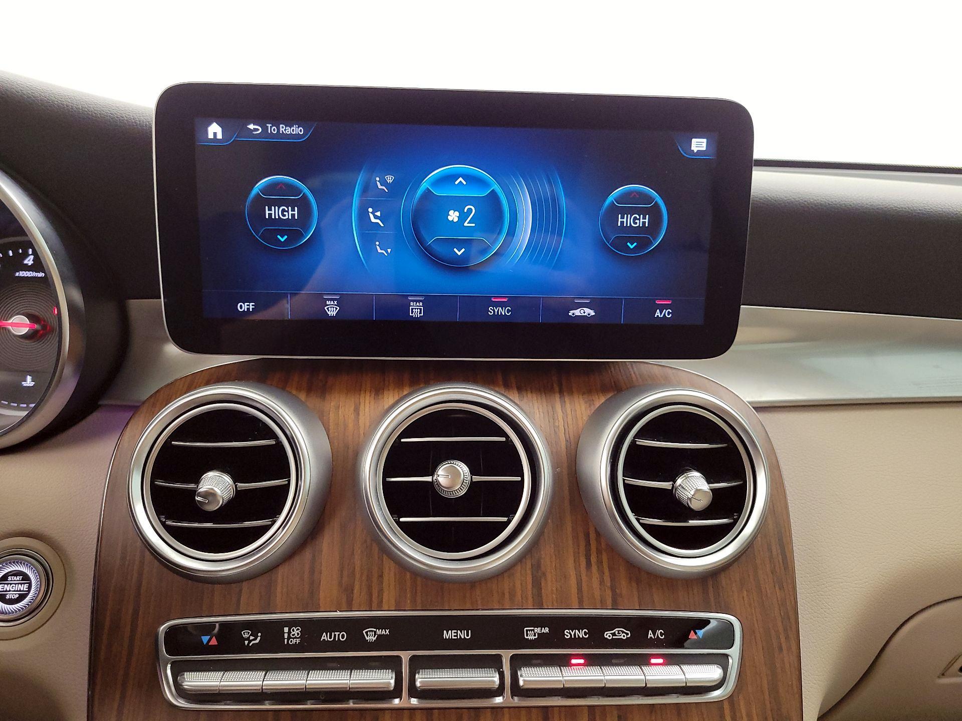 Thumbnail: 2022 Mercedes-Benz GLC - 17