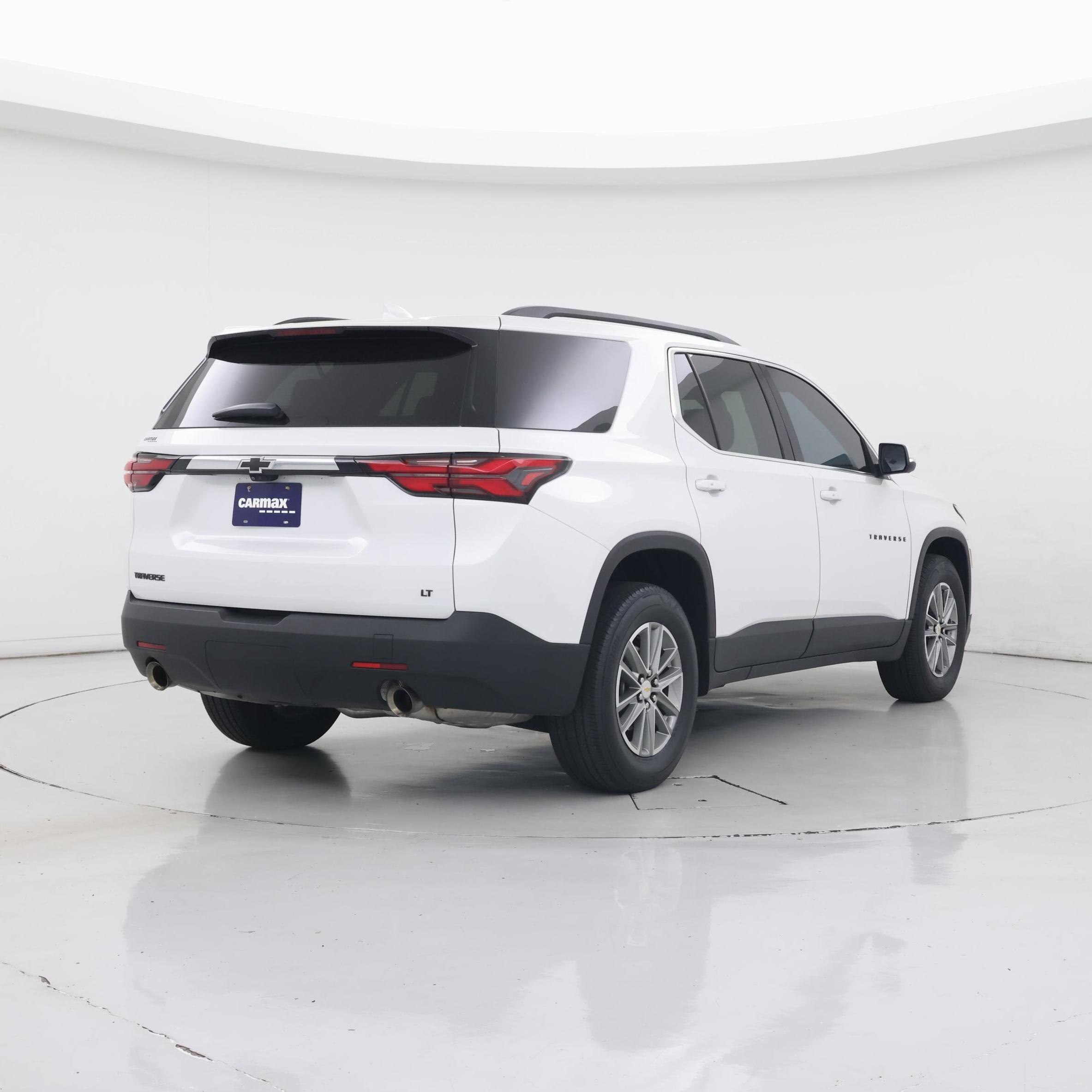 Thumbnail: 2023 Chevrolet Traverse - 8