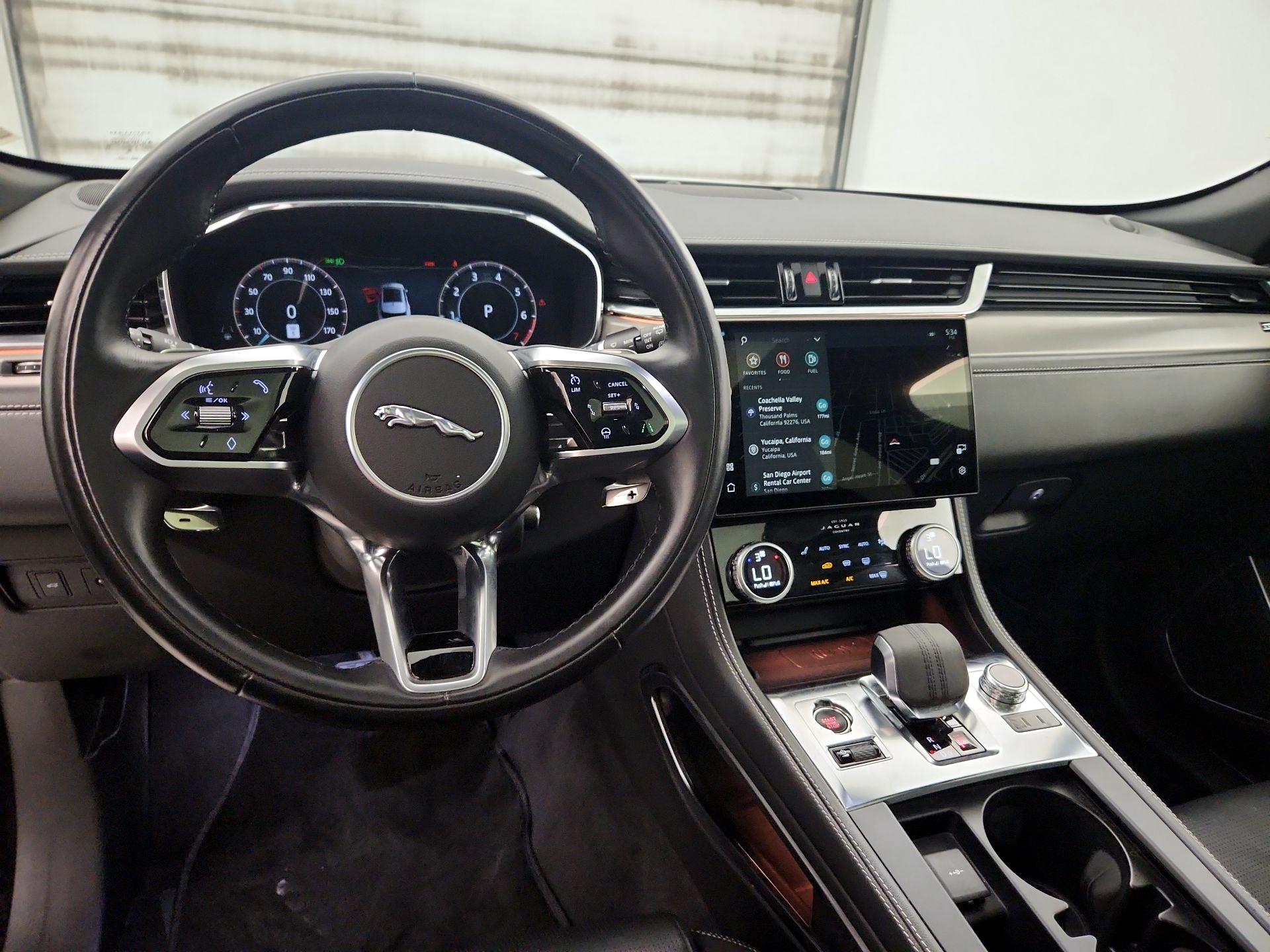 Thumbnail: 2024 Jaguar F-Pace - 9