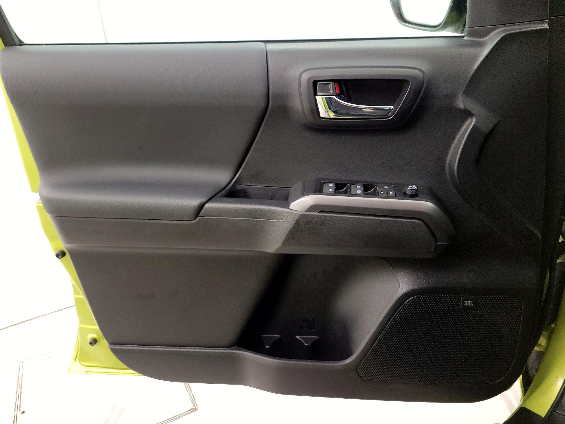 Thumbnail: 2023 Toyota Tacoma - 12