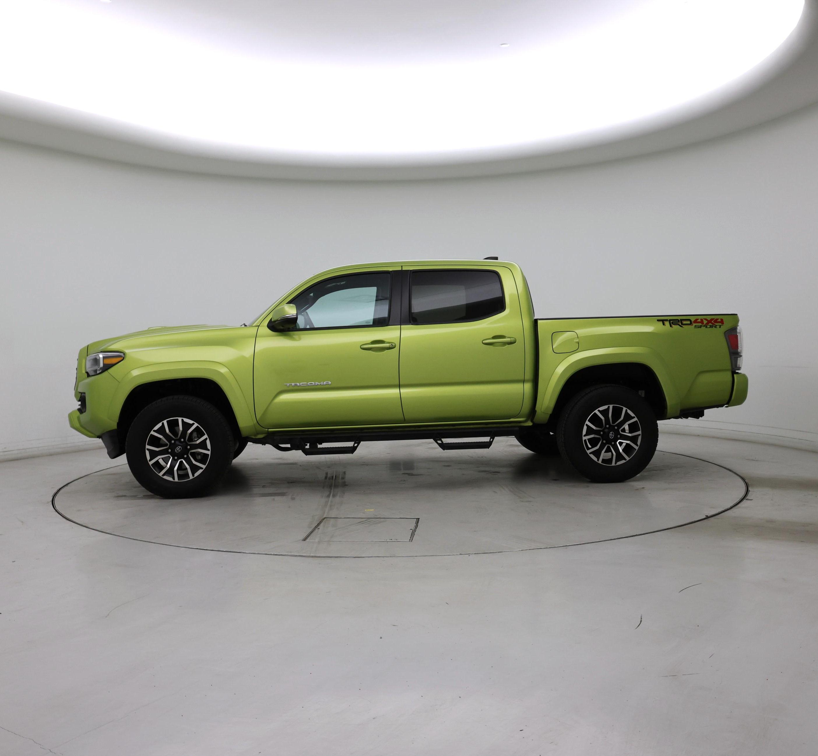 Thumbnail: 2023 Toyota Tacoma - 3