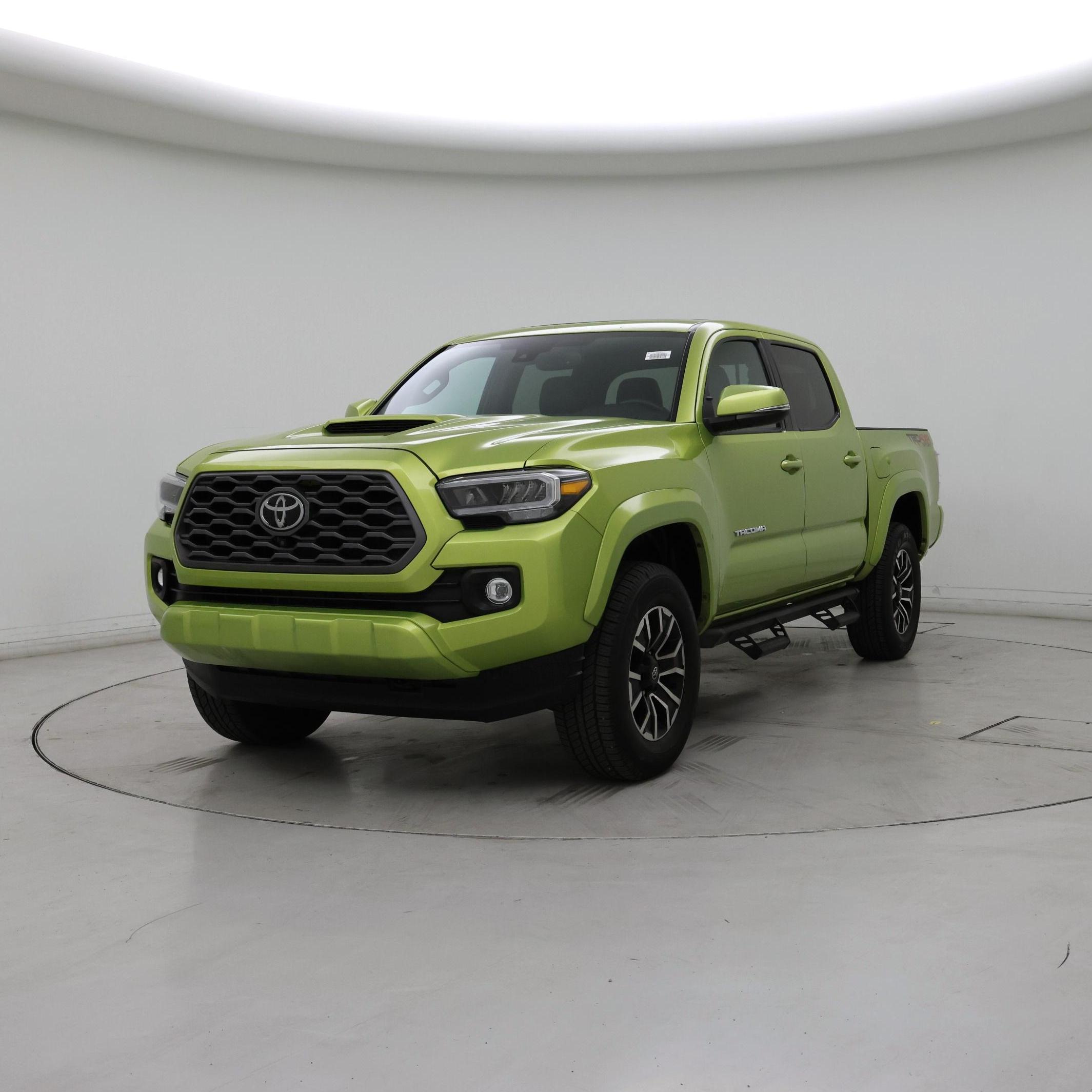 Thumbnail: 2023 Toyota Tacoma - 4