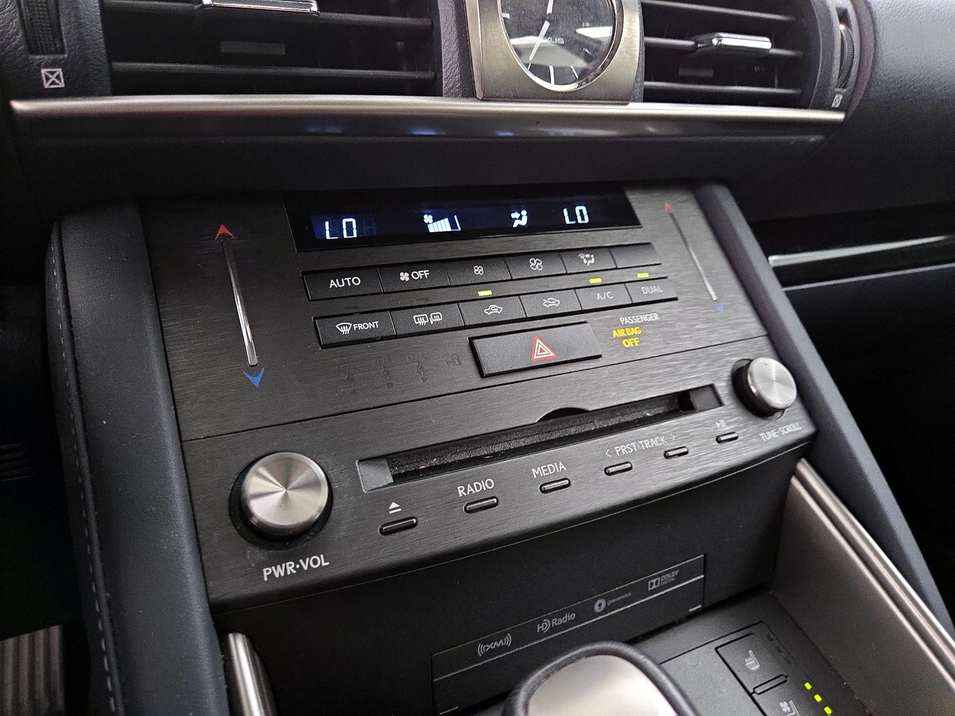 Thumbnail: 2020 Lexus IS - 17