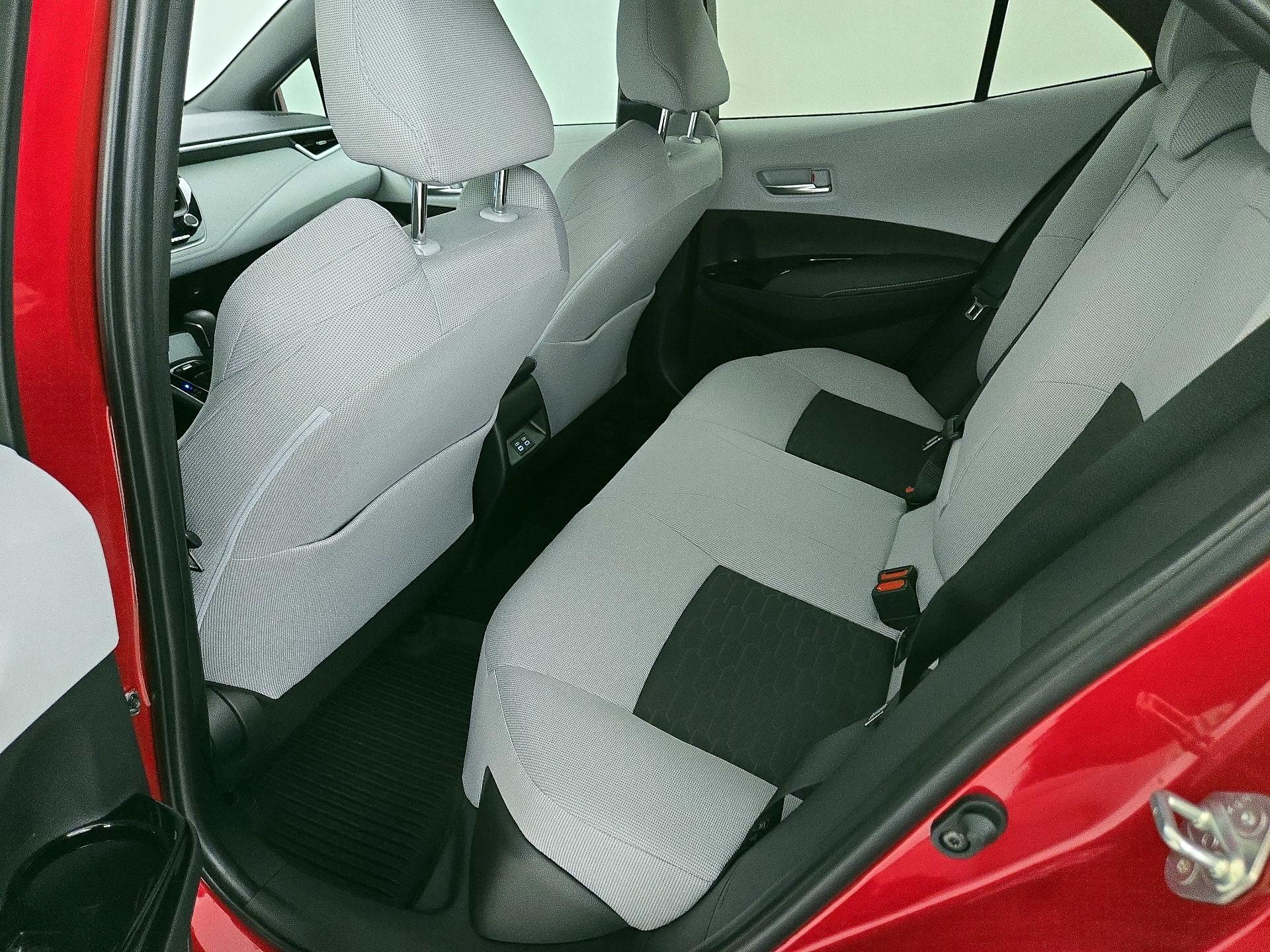 Thumbnail: 2025 Toyota Corolla - 19