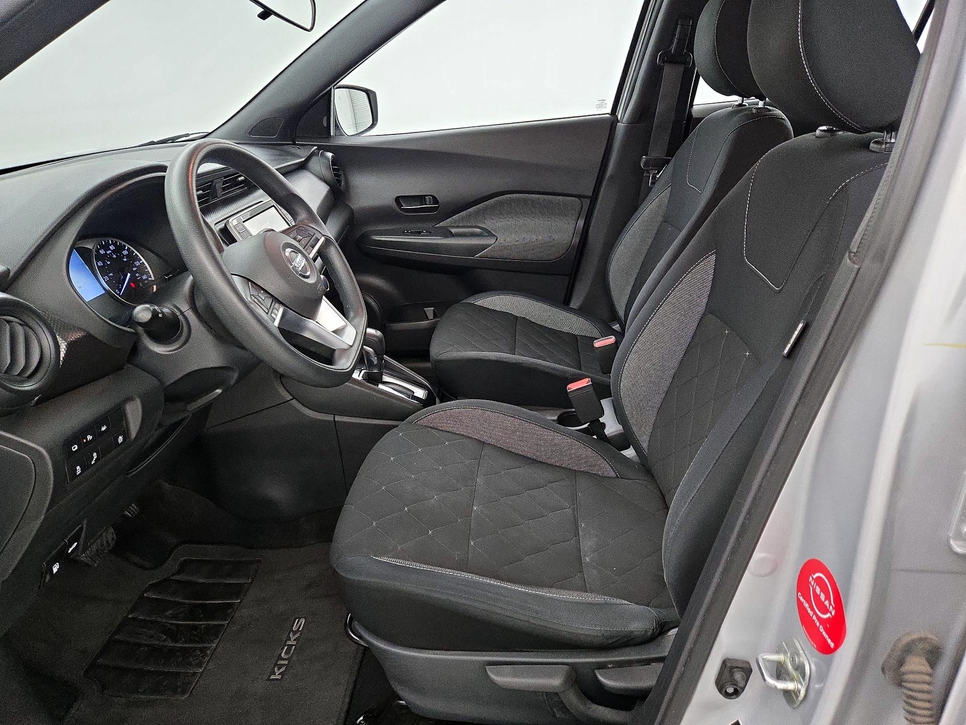 Thumbnail: 2020 Nissan Kicks - 11