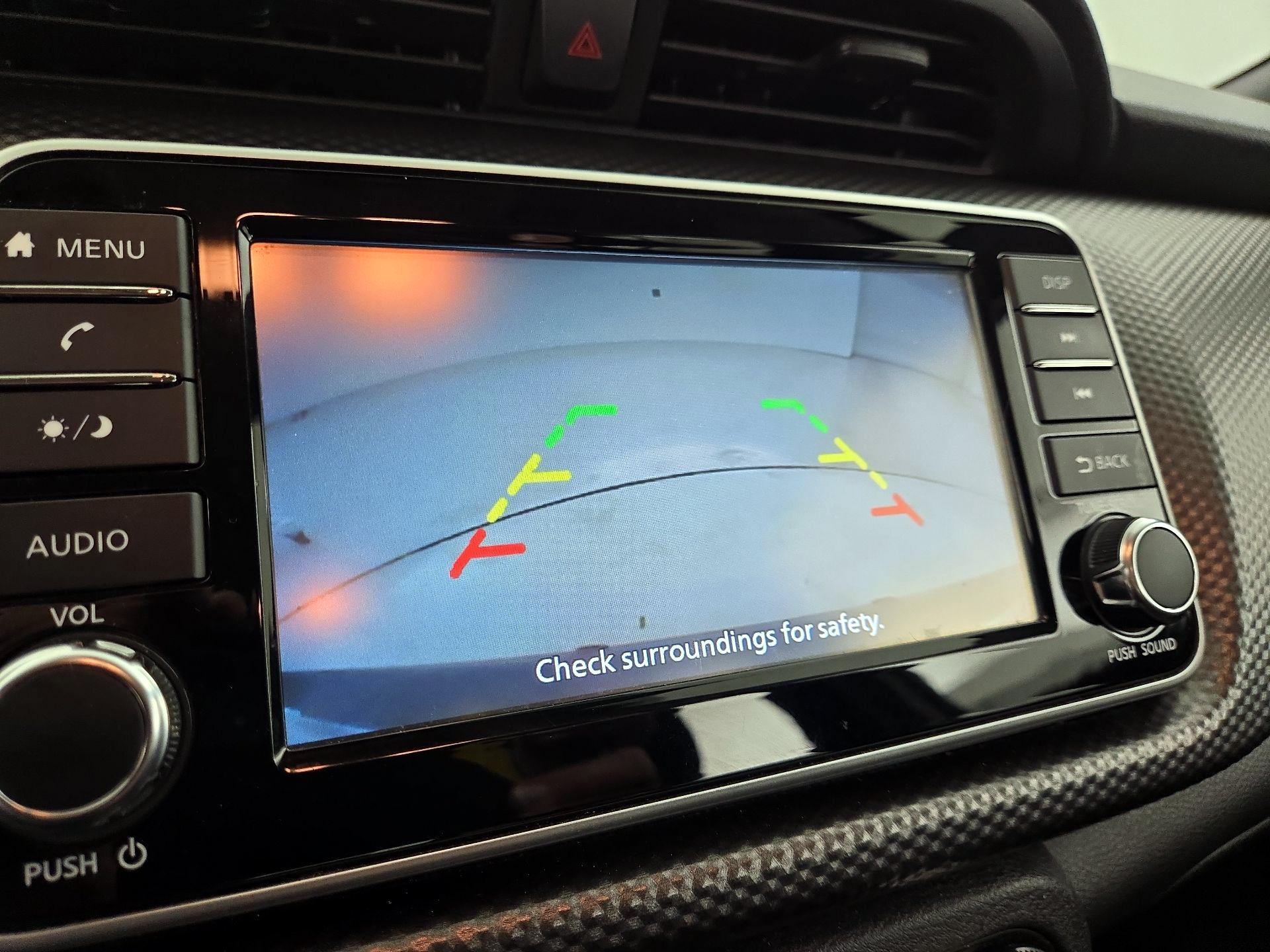 Thumbnail: 2020 Nissan Kicks - 14