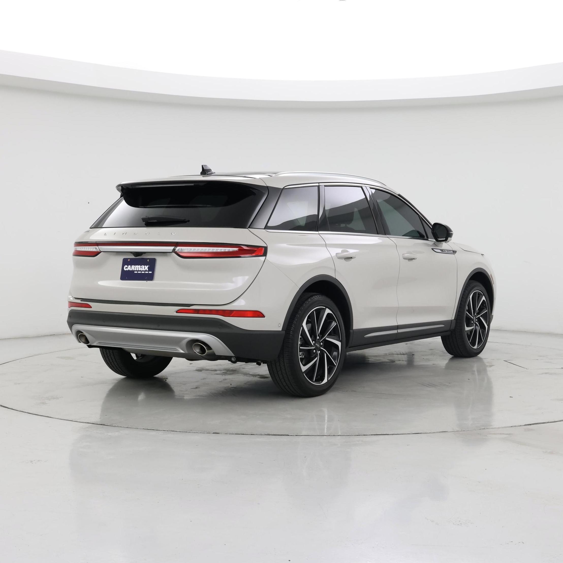 Thumbnail: 2023 Lincoln Corsair - 8