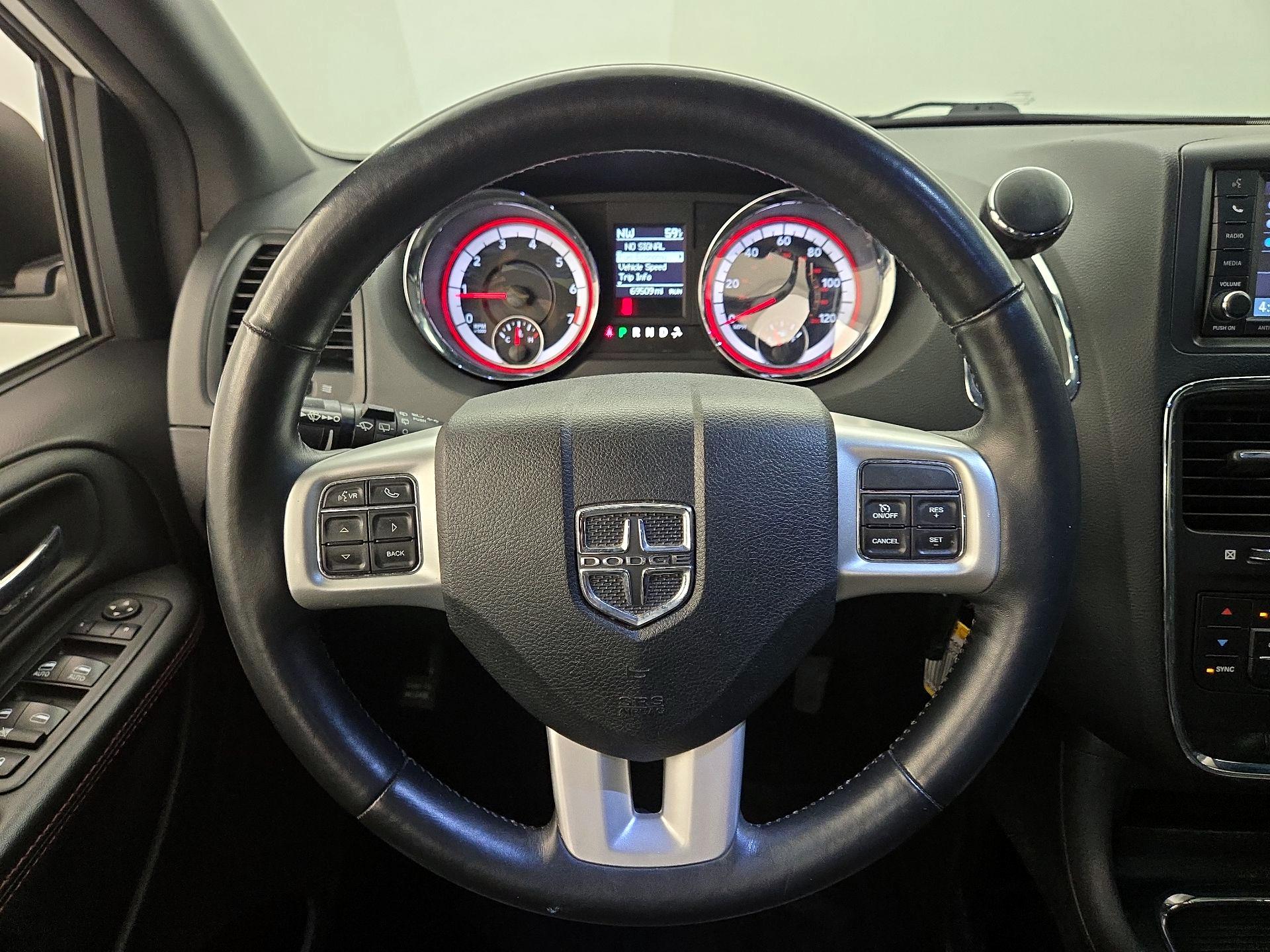 Thumbnail: 2017 Dodge Grand Caravan - 10