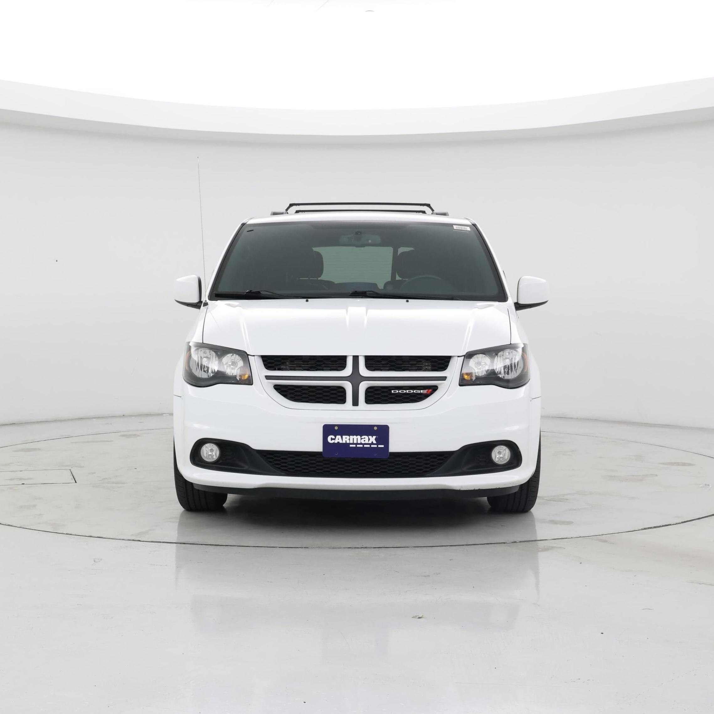 Thumbnail: 2017 Dodge Grand Caravan - 5