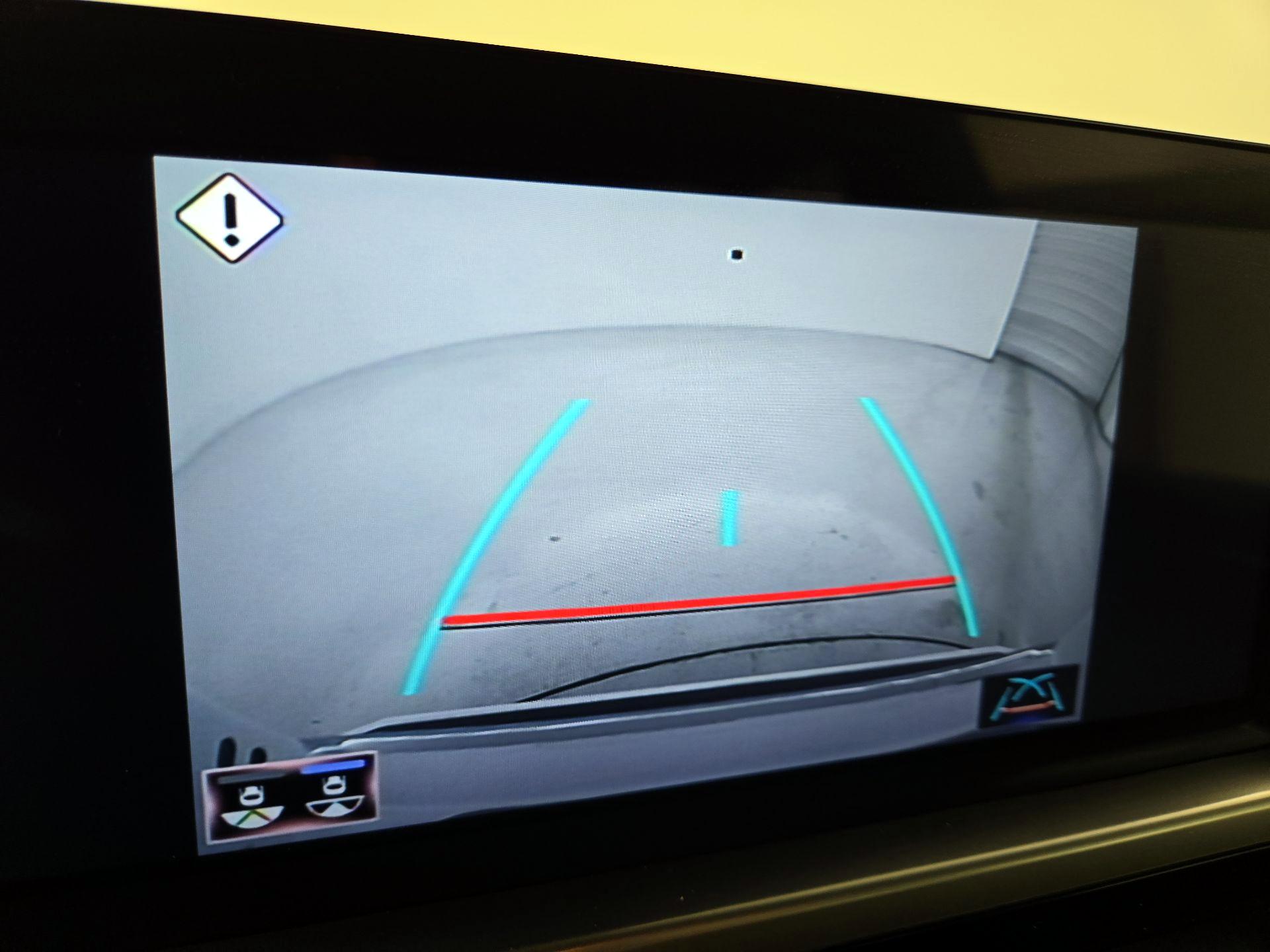 Thumbnail: 2022 Lexus GX - 15